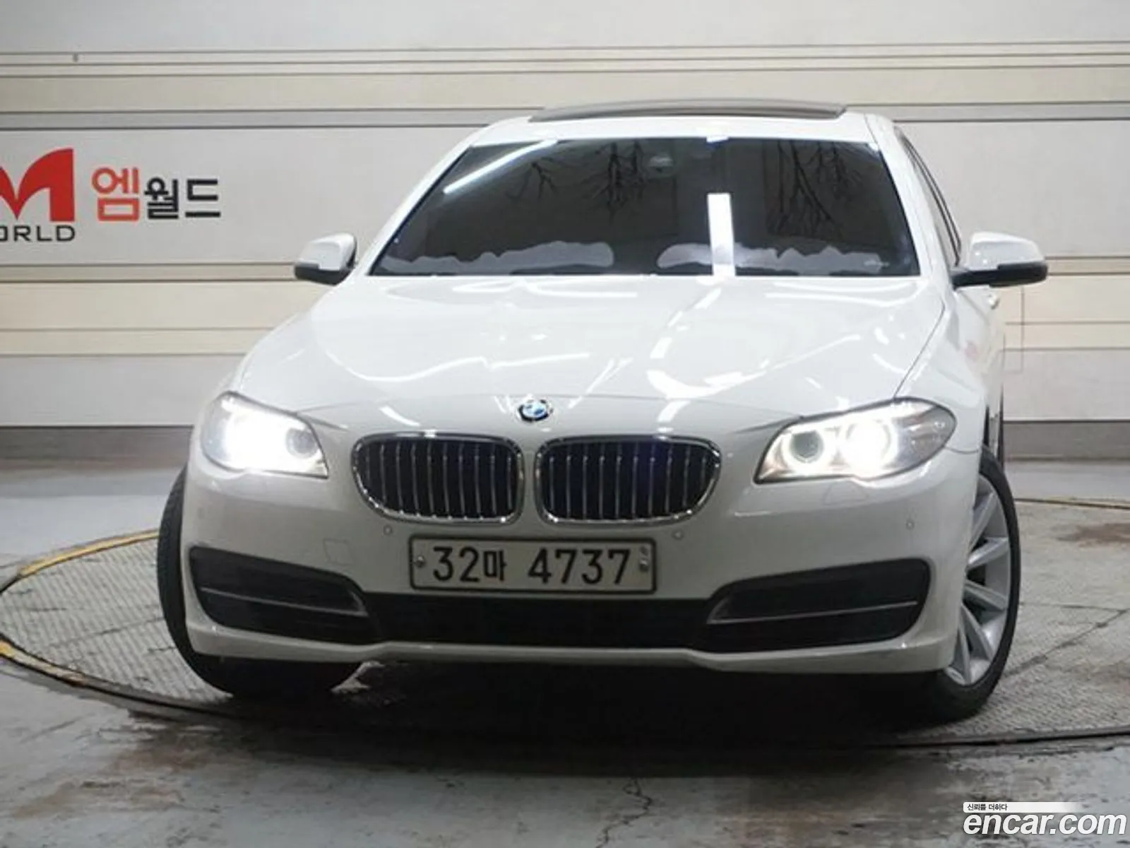 BMW 5 Series F10 528I xDrive - фотография 4597323