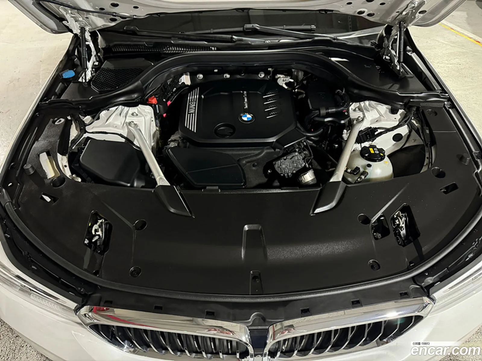 BMW 6 Series Gt G32 620D M Sports - фотография 171748