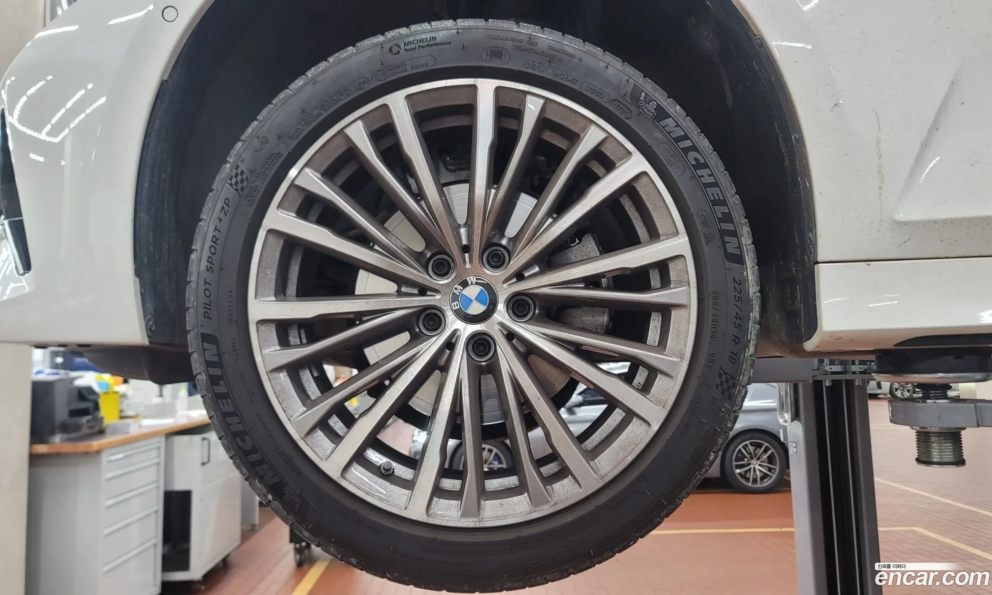 BMW 3 Series G20 320I Luxury - фотография 4597275