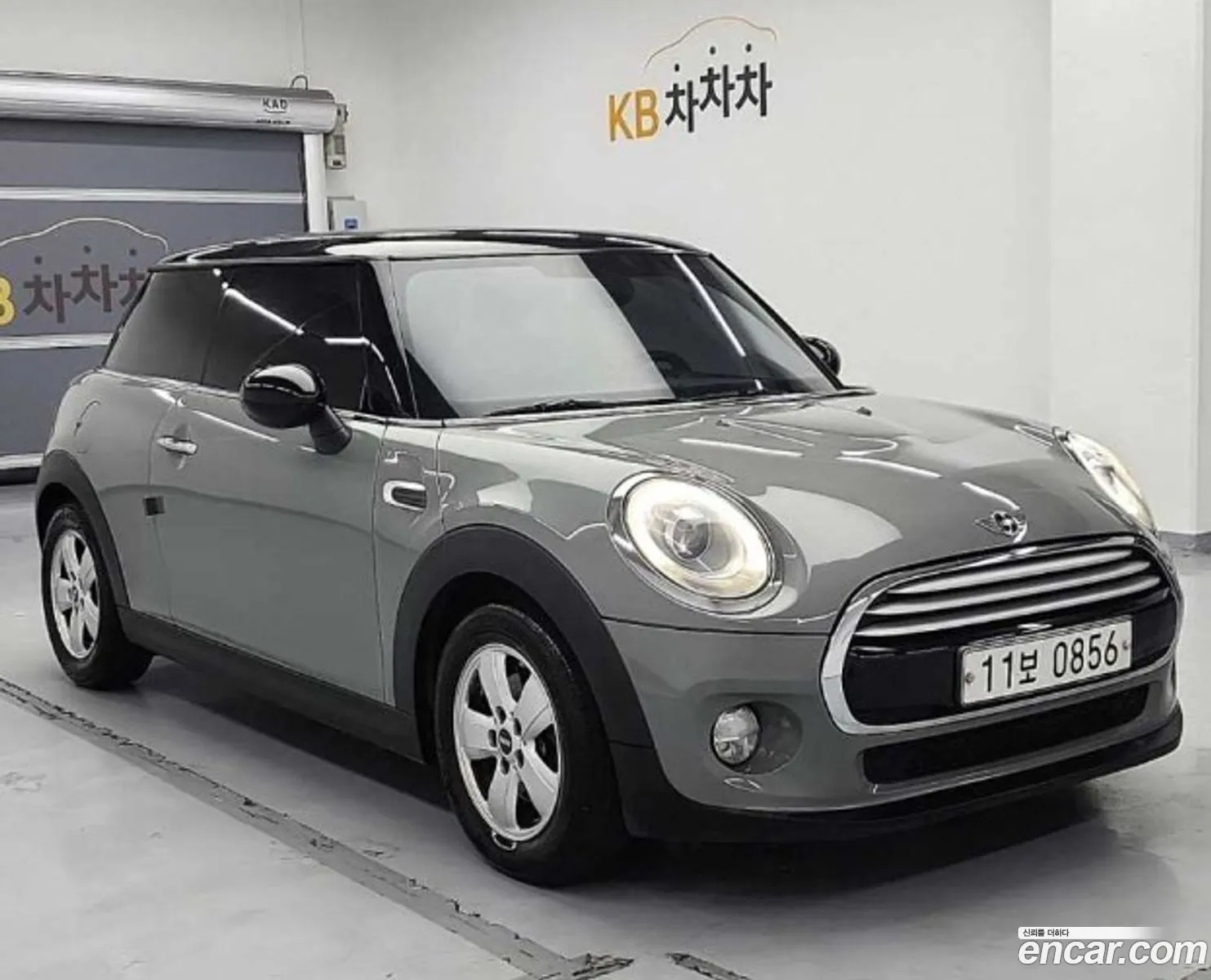 Mini Cooper Mid 3Rd Generation - фотография 800348