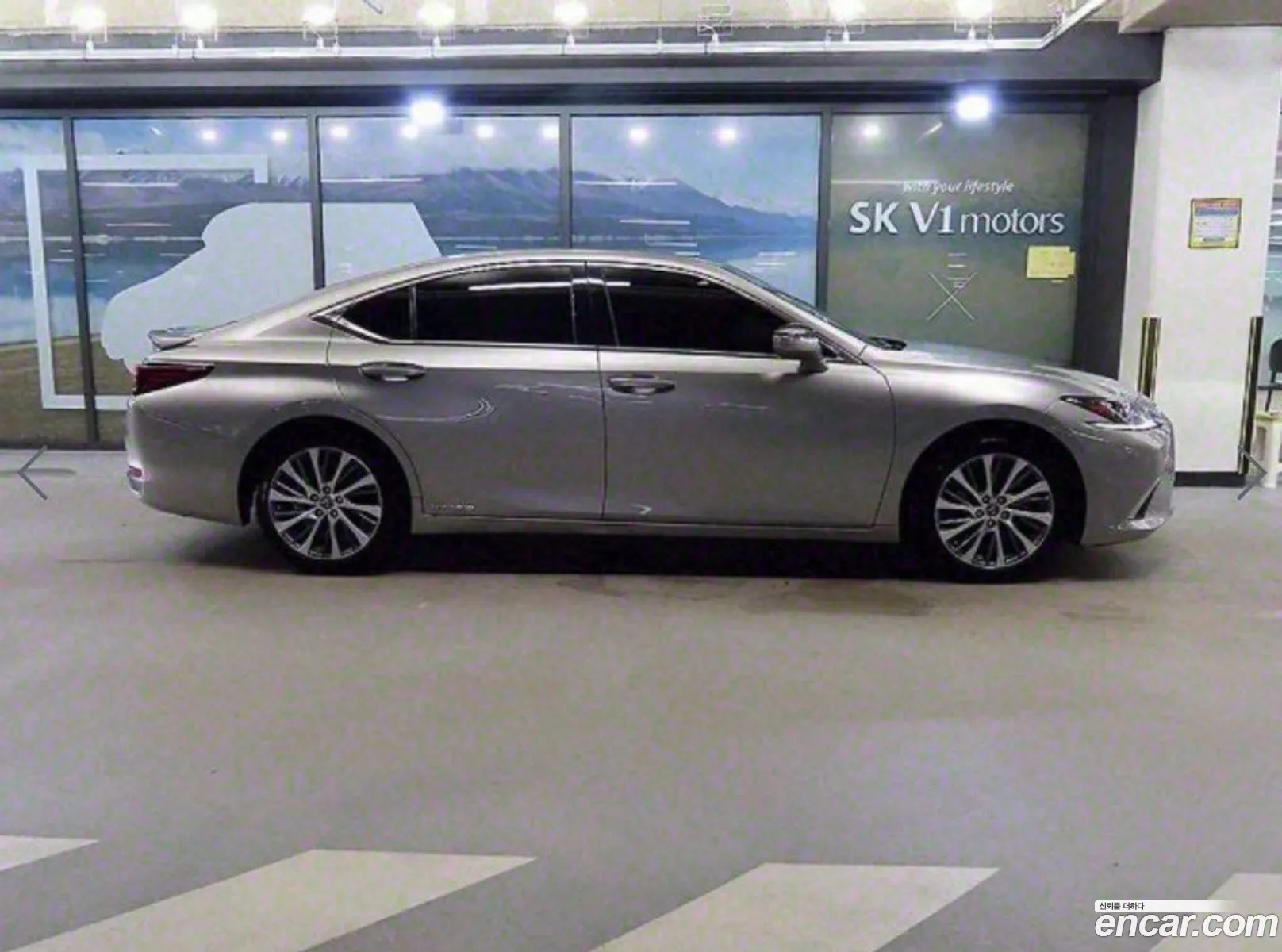 Lexus Es300H 7Th Generation Luxury - фотография 6670867