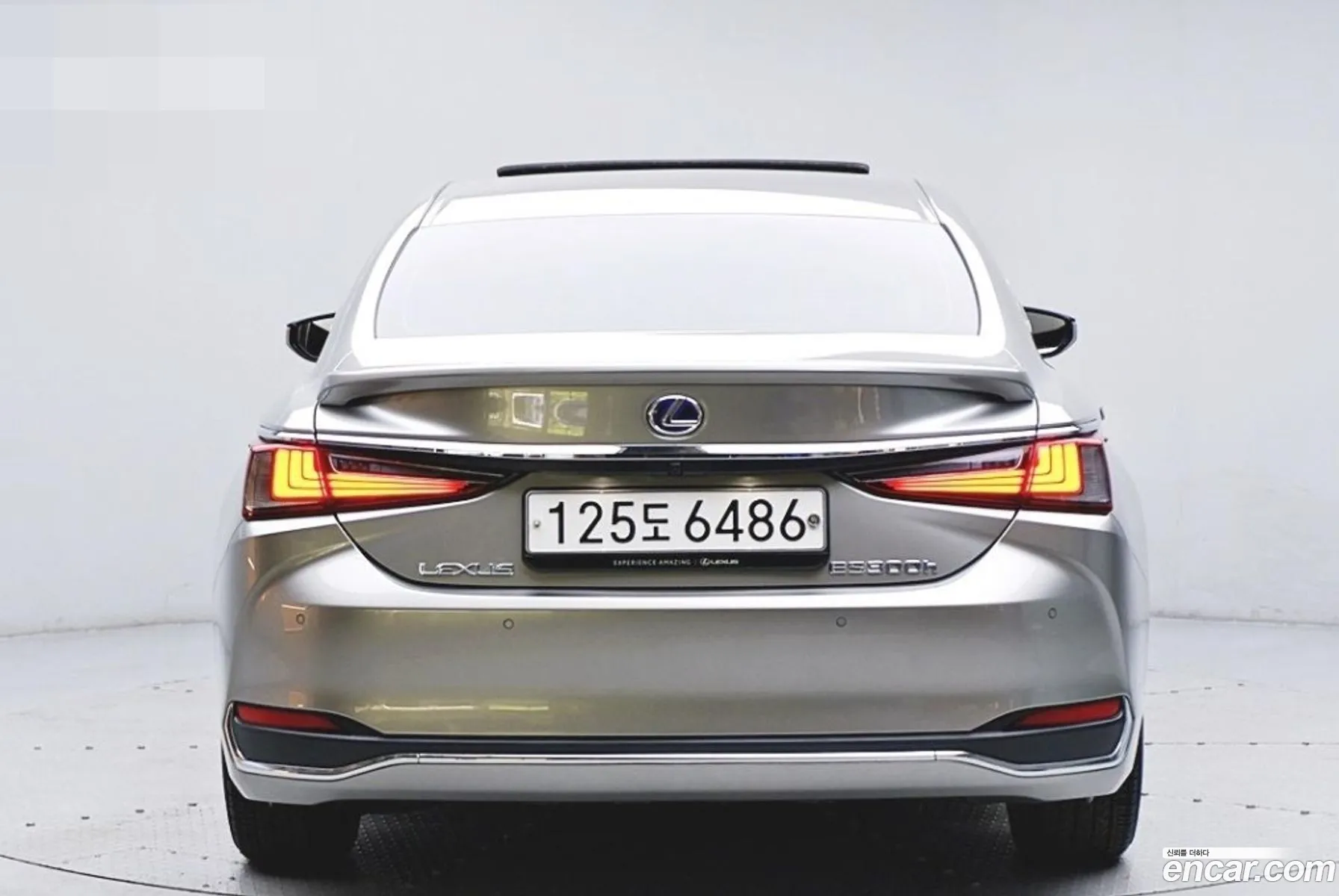 Lexus Es300H 7Th Generation Executive - фотография 6670882