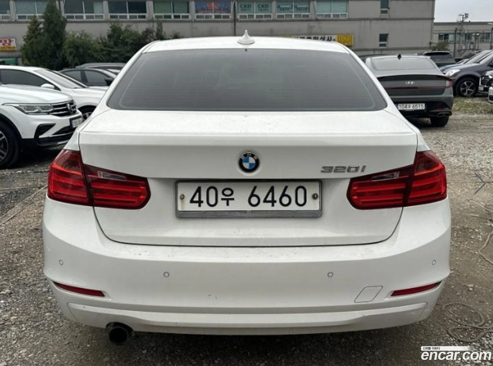 BMW 3 Series F30 320I - фотография 12004172