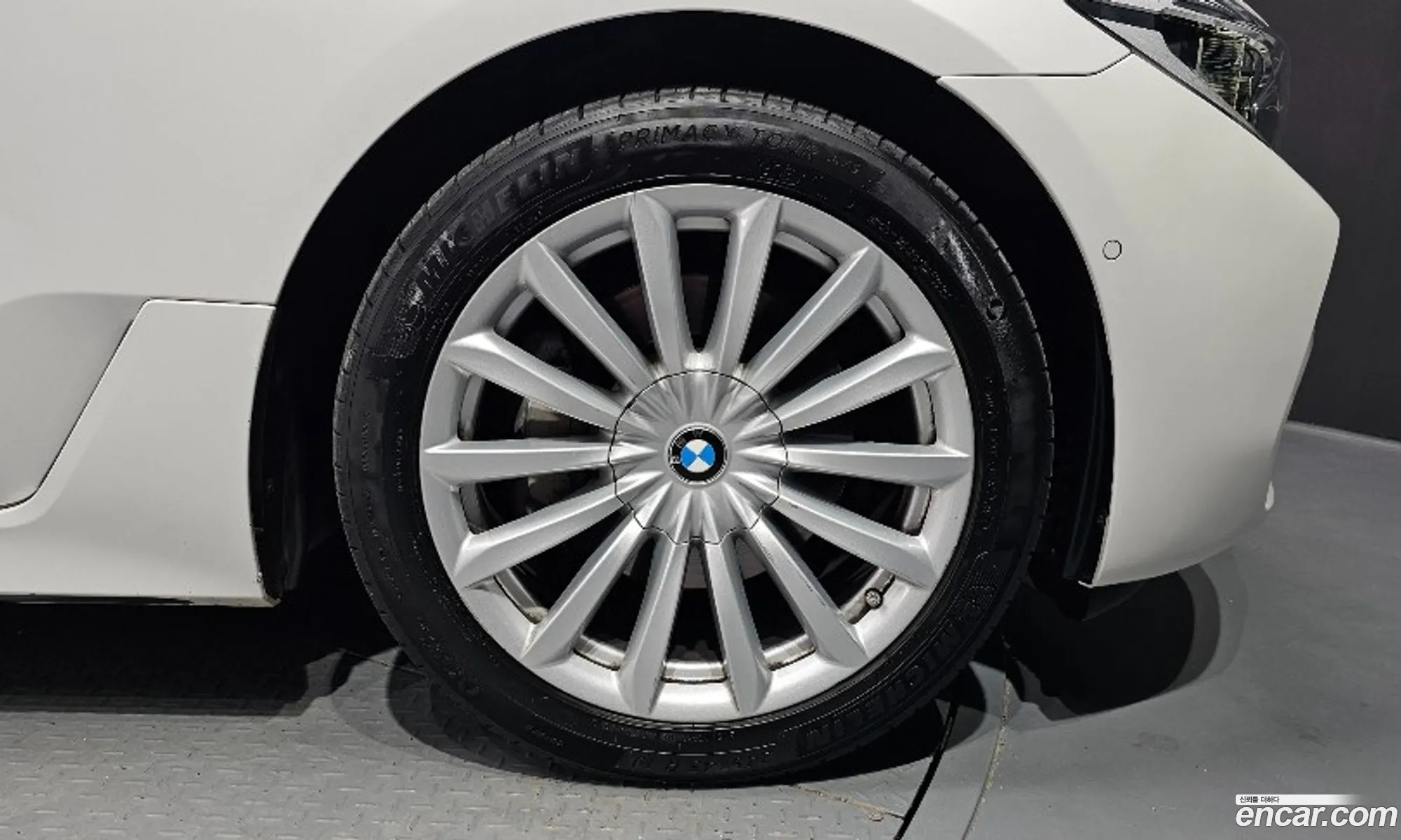 BMW 6 Series Gt G32 620D Luxury - фотография 12004149