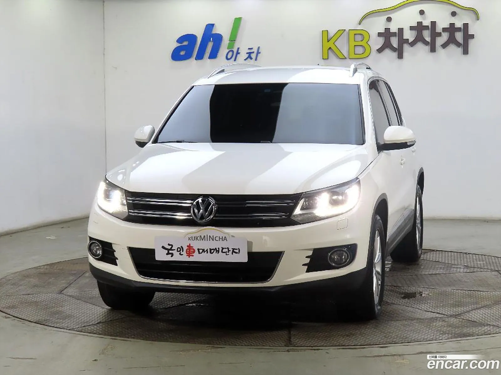 Volkswagen New Tiguan 20 Tdi Comfort 5N - фотография 12557976