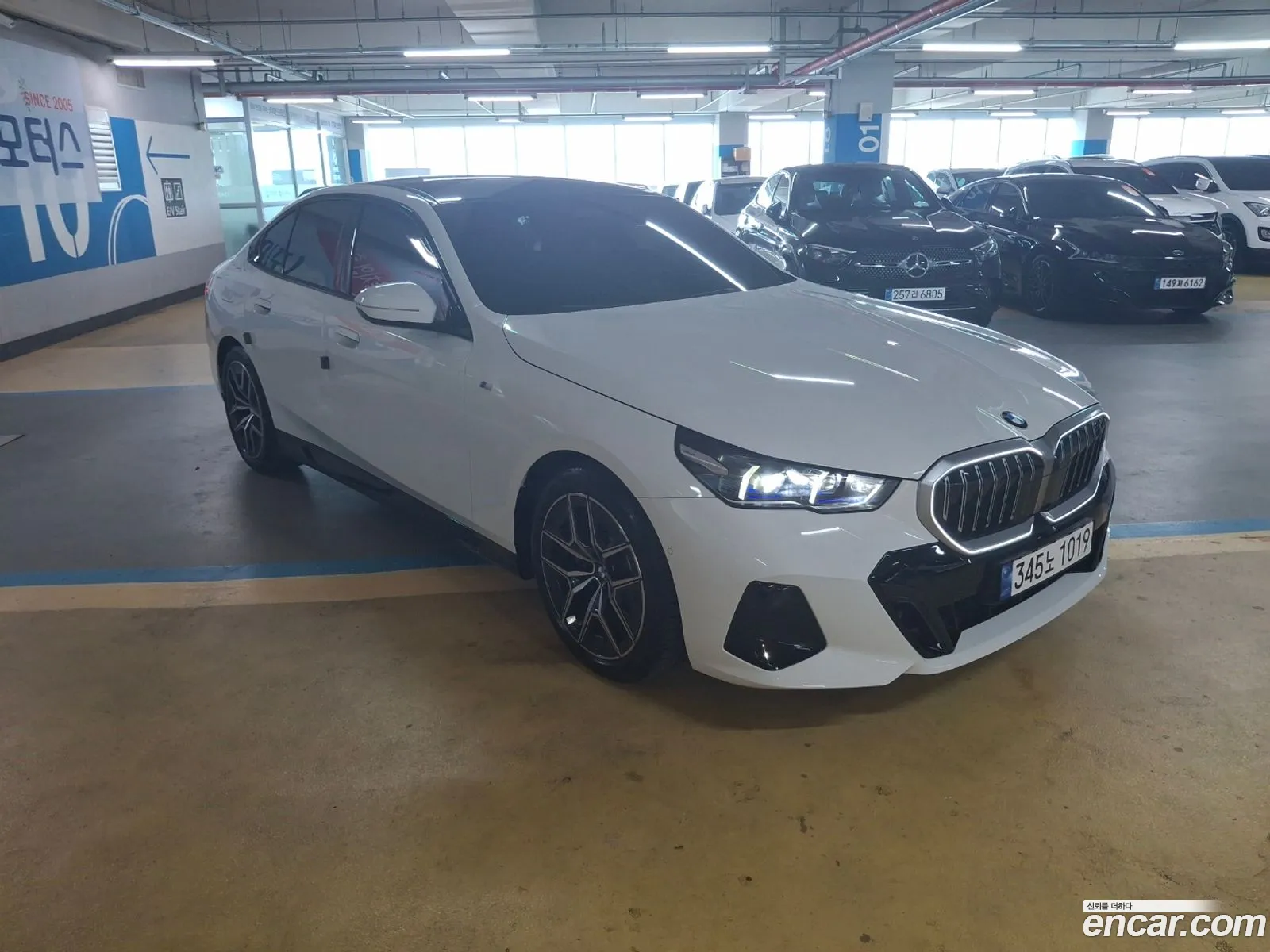 BMW 5 Series G60 520I M Sports - фотография 12004194