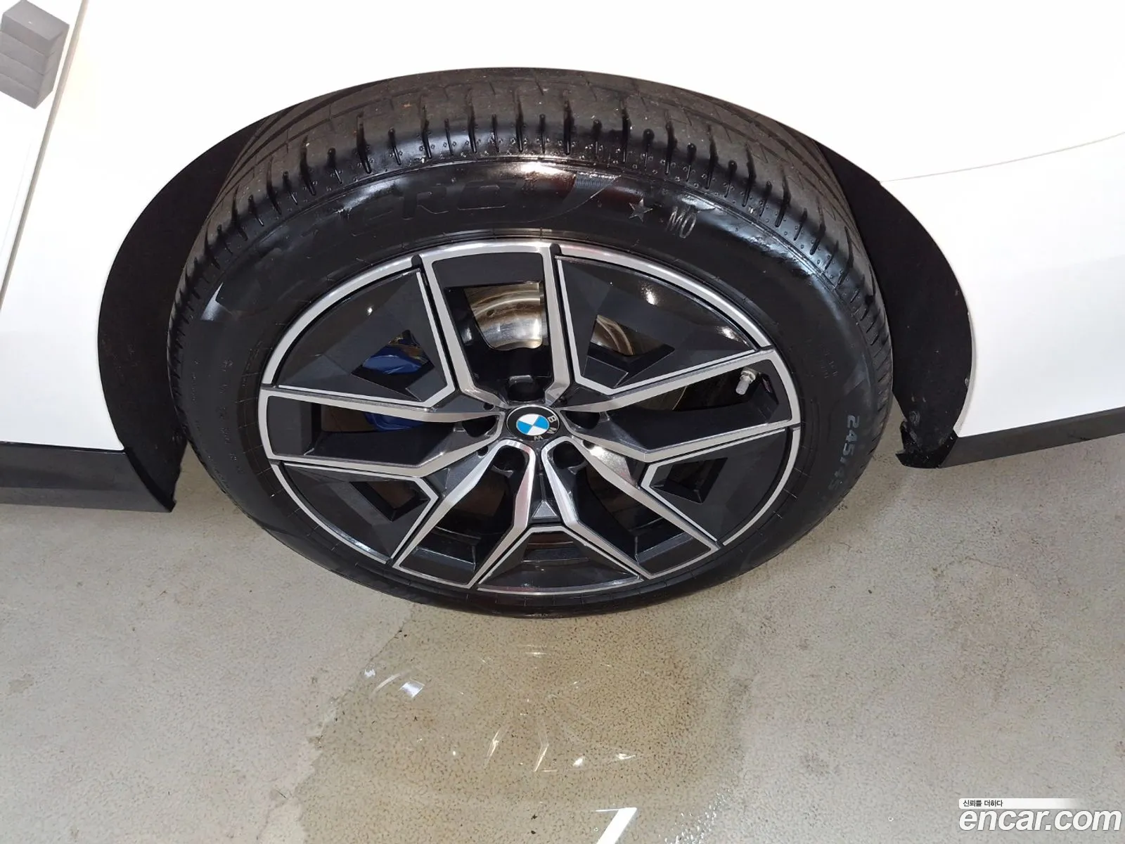 BMW 5 Series G60 520I M Sports - фотография 12004197