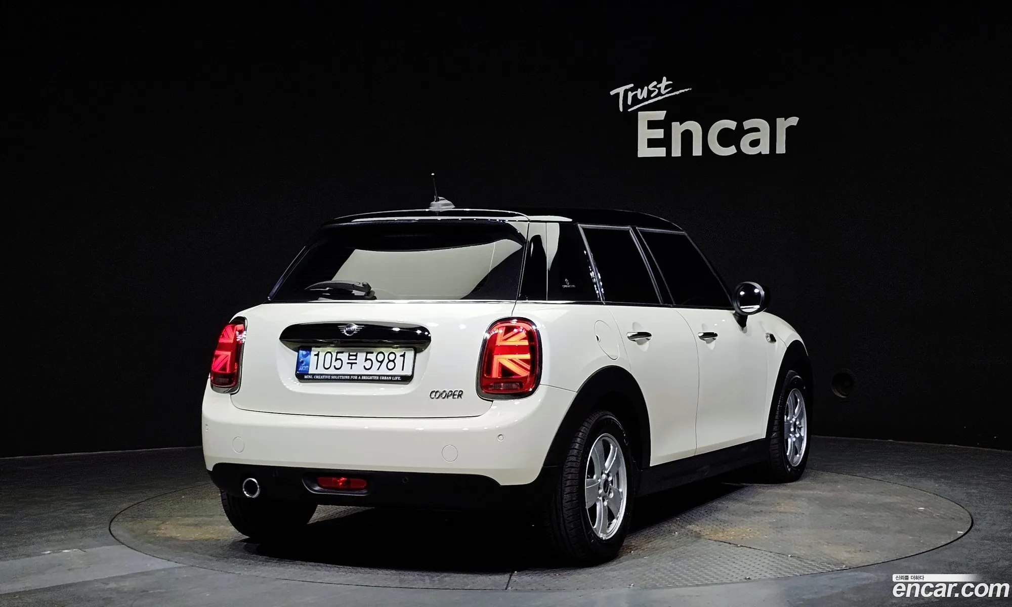 Mini Cooper 5-Door Basic Model 3Rd Generation - фотография 814805