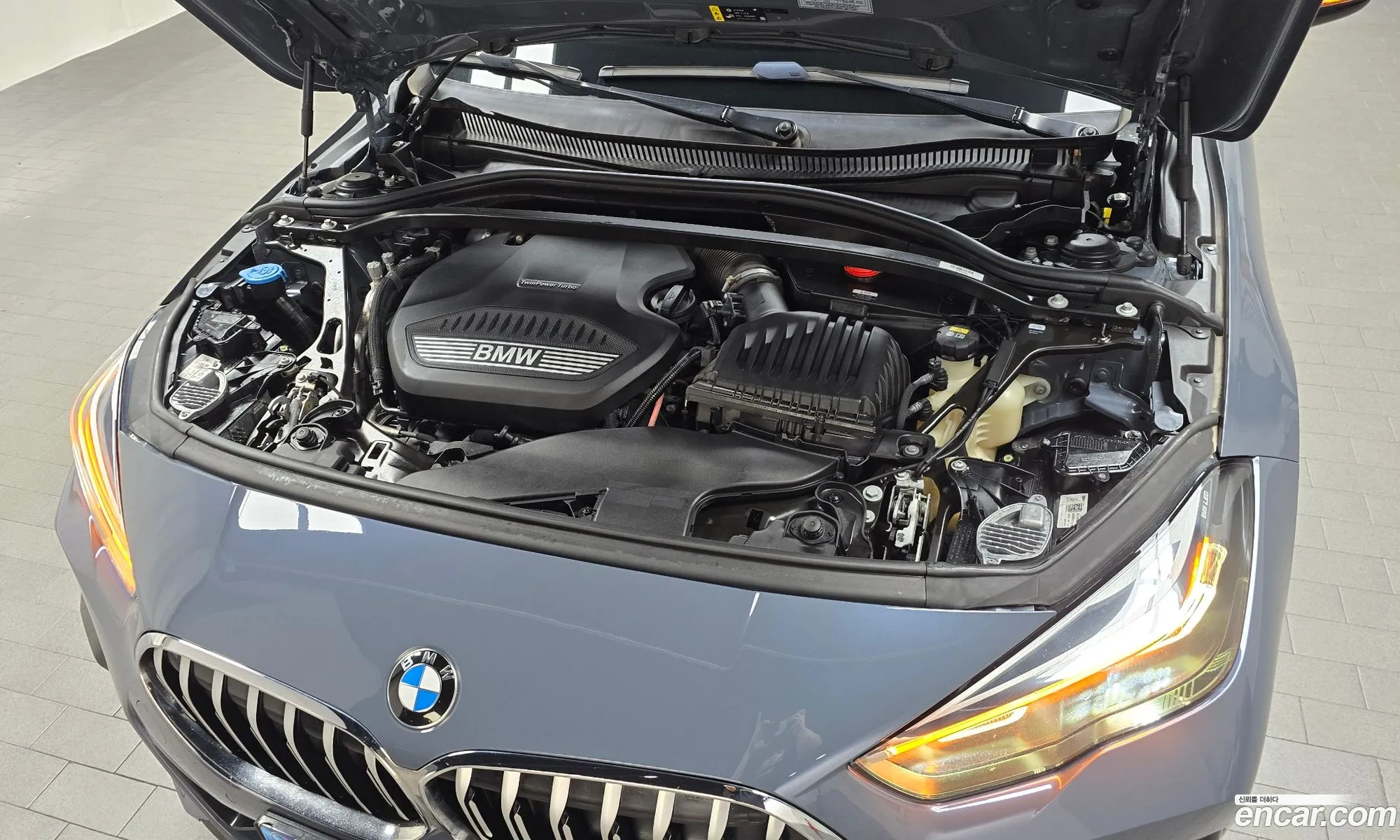 BMW 2 Series Gran Coupe F44 218D M Sports - фотография 11920034