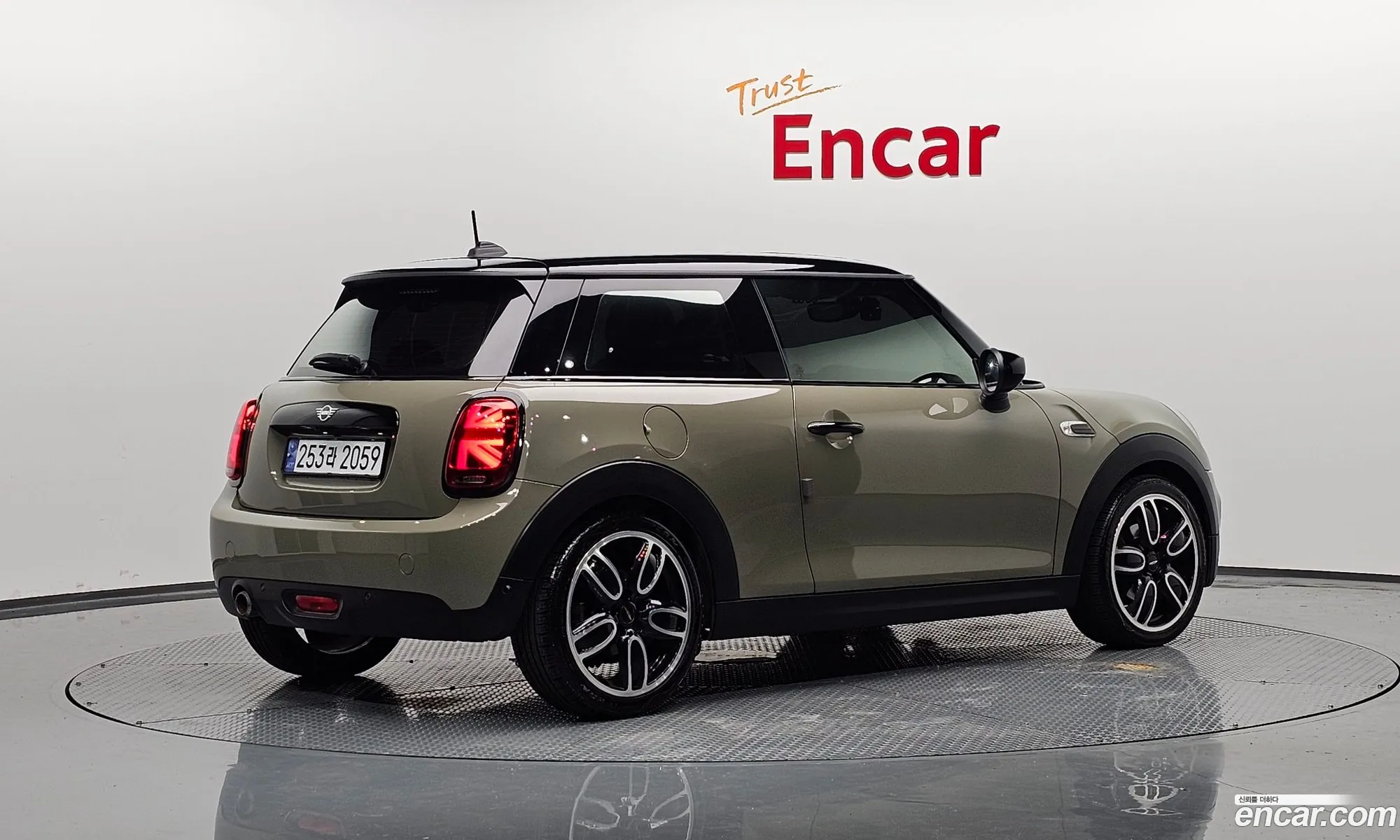 Mini Cooper Basic 3Rd Generation - фотография 804800