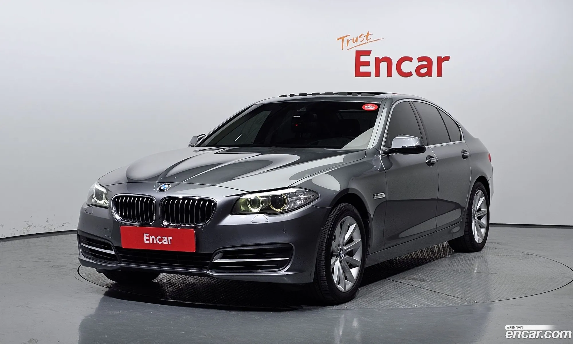 BMW 5 Series F10 528I xDrive - фотография 11919981