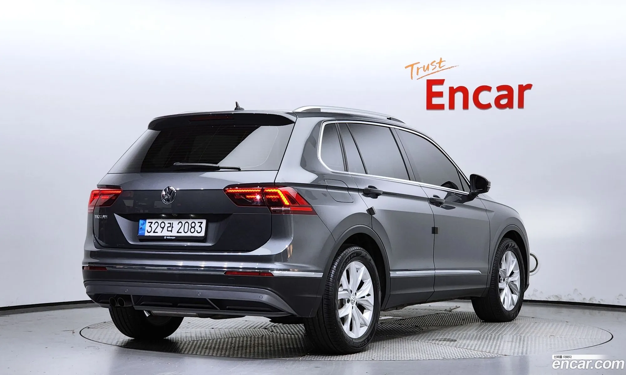 Volkswagen Tiguan 2Nd Generation 20 Tdi Premium - фотография 12561518