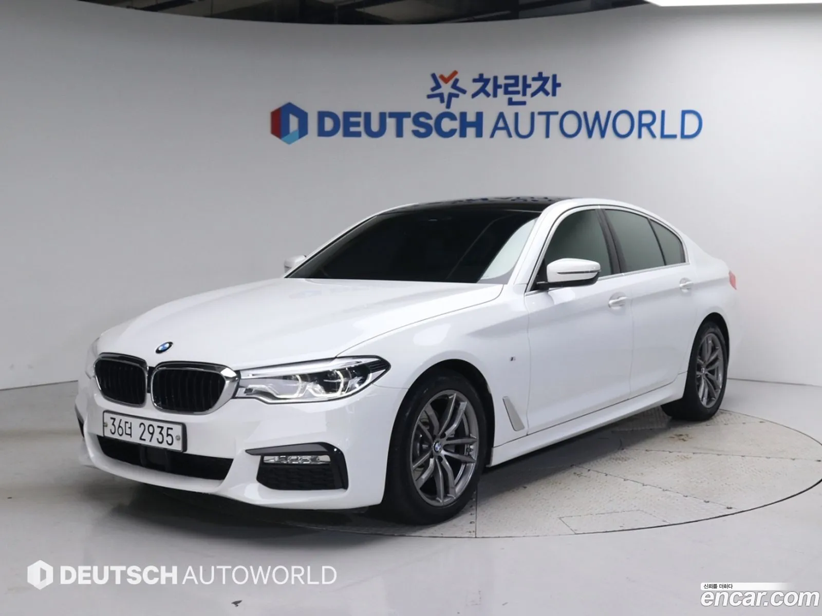 BMW 5 Series G30 520D xDrive M Sport Plus - фотография 11919969