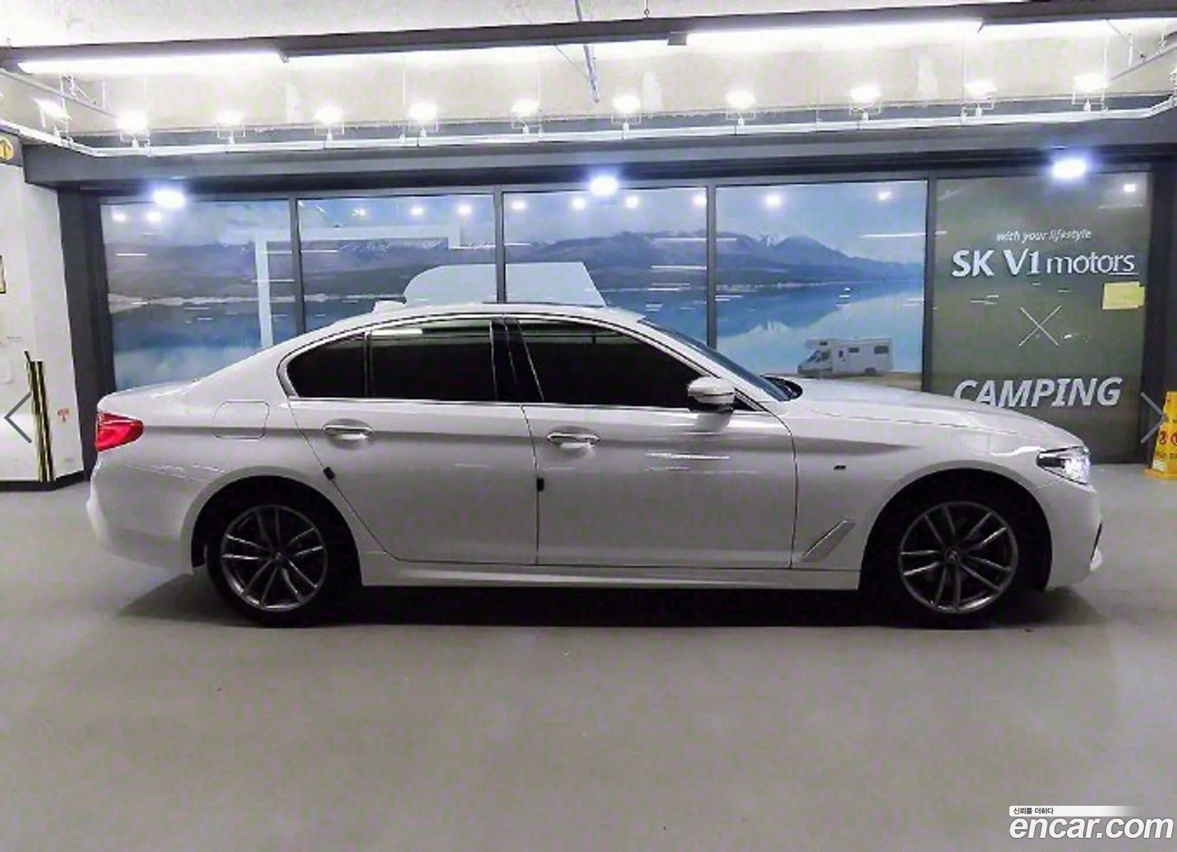 BMW 5 Series G30 520D xDrive M Sport Plus - фотография 11891444