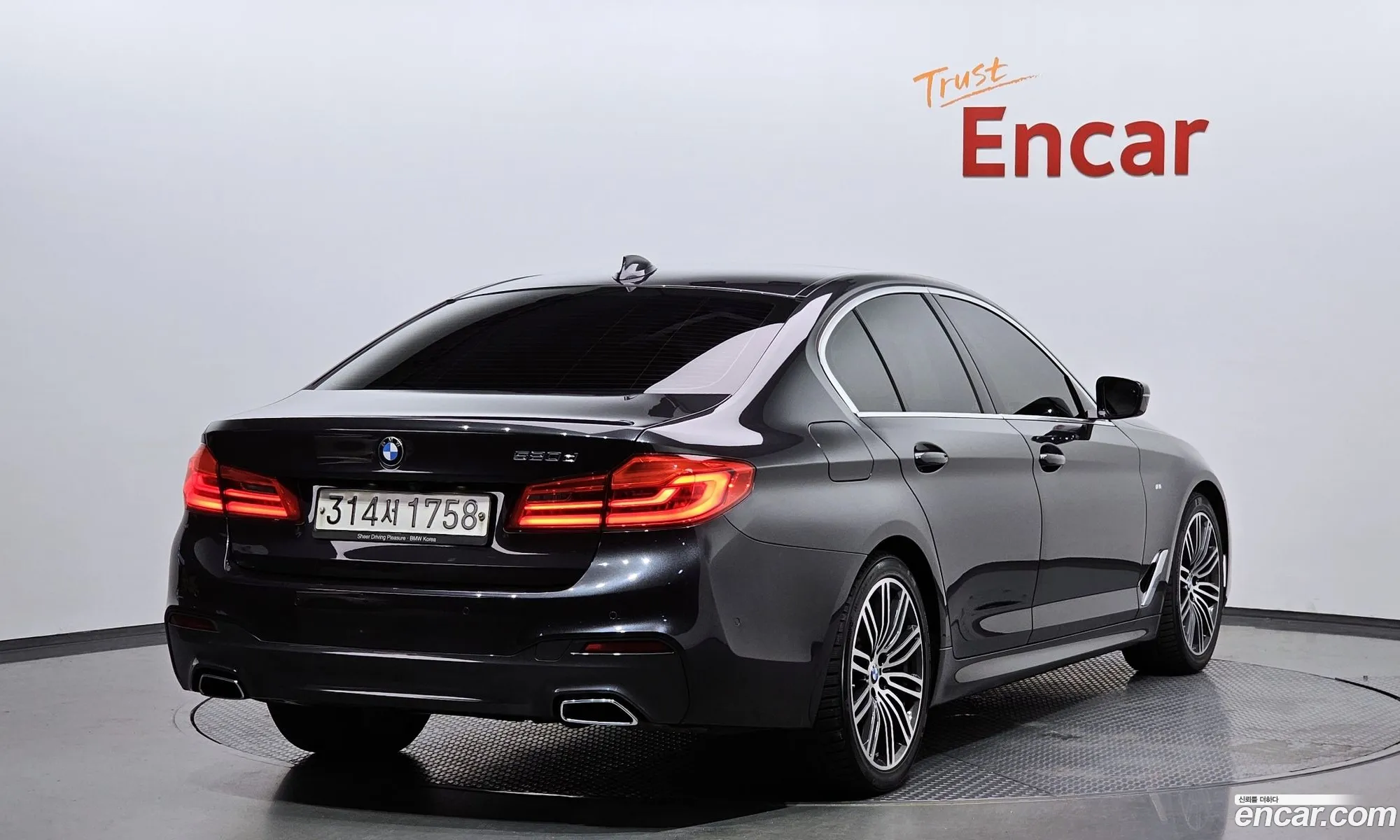 BMW 5 Series G30 520D M Sports Plus - фотография 203773