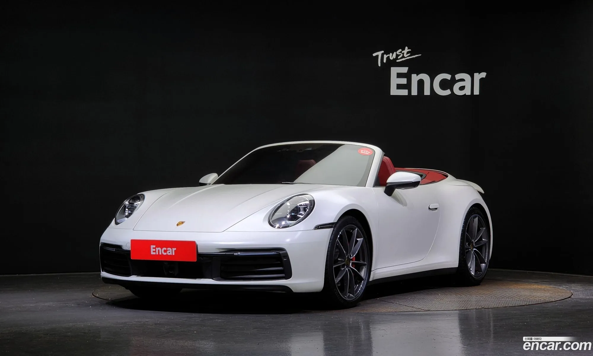 Porsche 911 992 Carrera 4S Cabriolet - фотография 1031431
