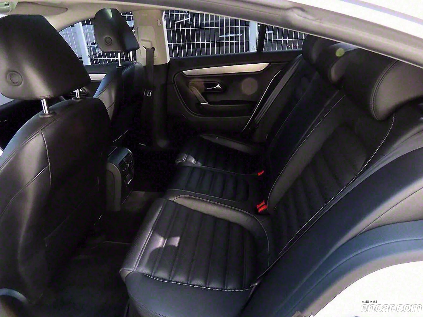 Volkswagen Cc 20 Tdi Bluemotion - фотография 12429255