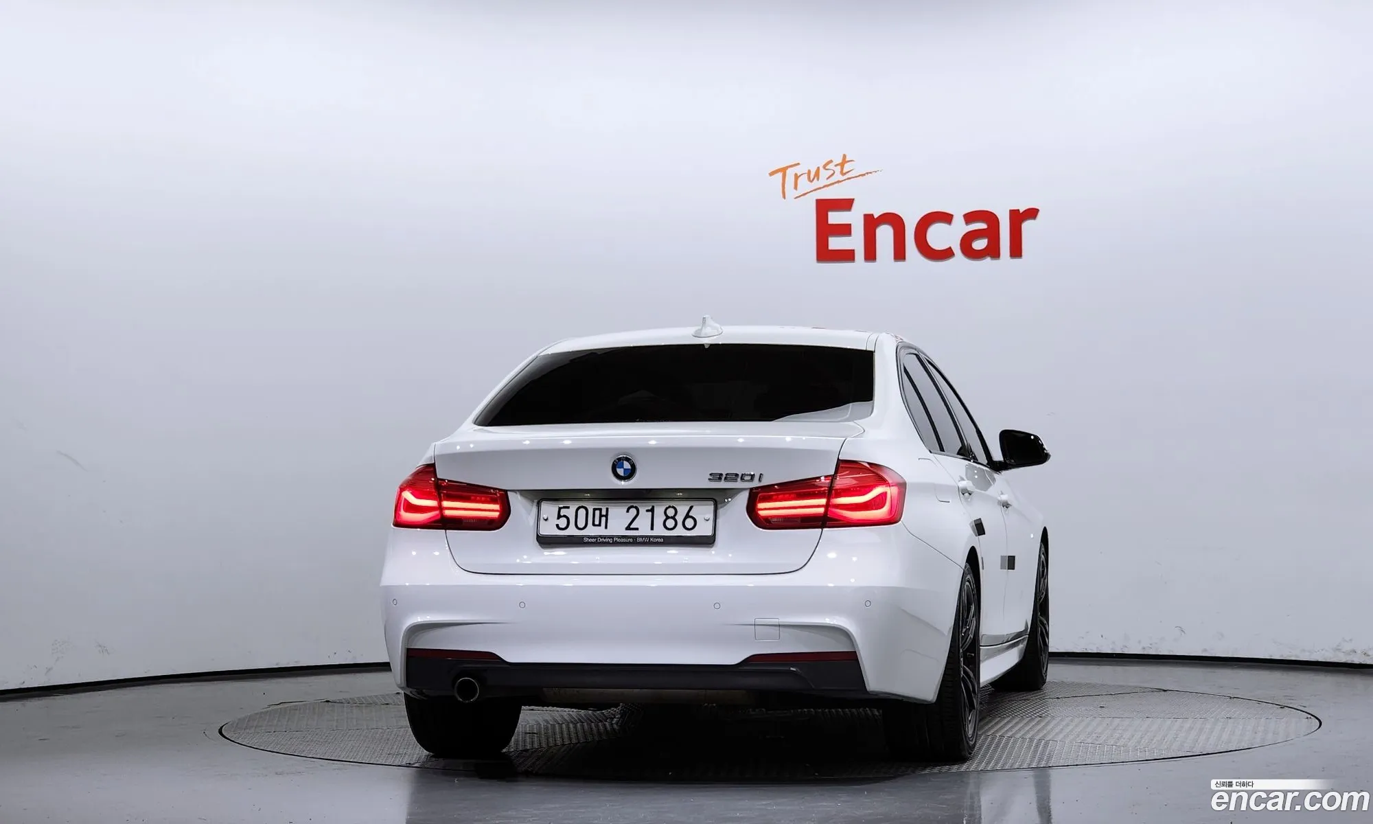 BMW 3 Series F30 320I M Sports - фотография 203751