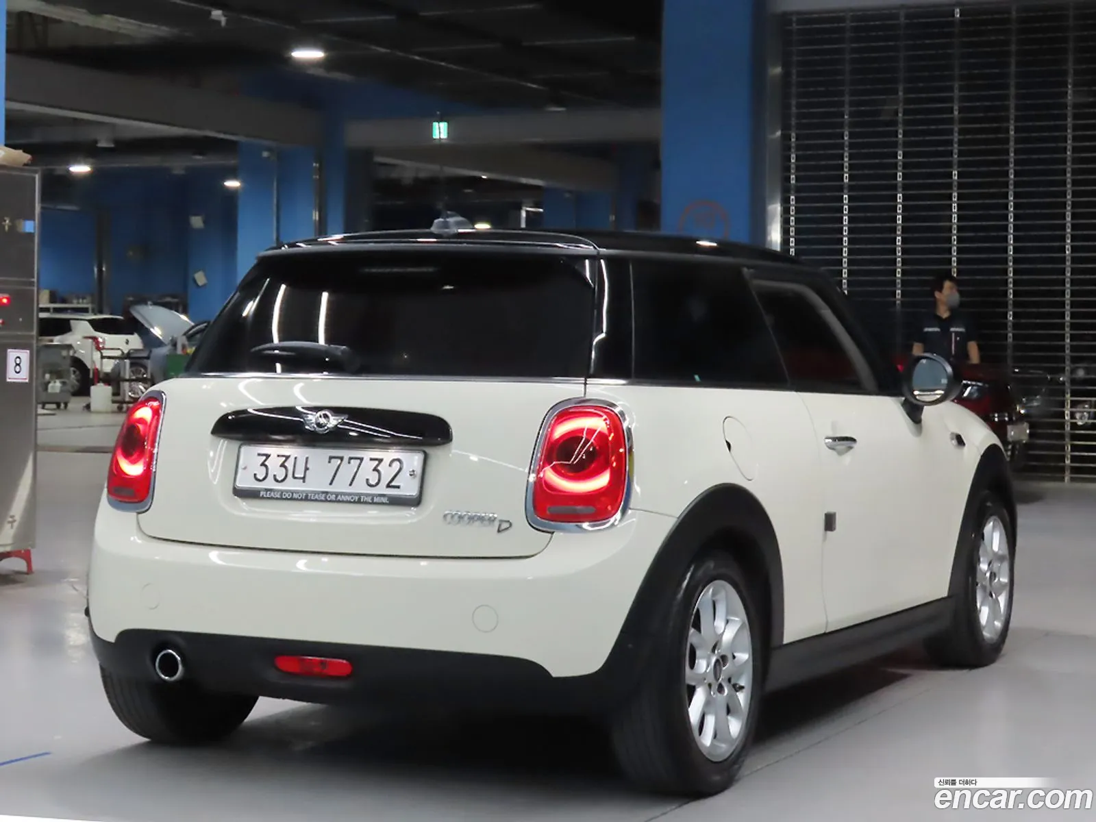 Mini Cooper D High 3Rd Generation - фотография 813015