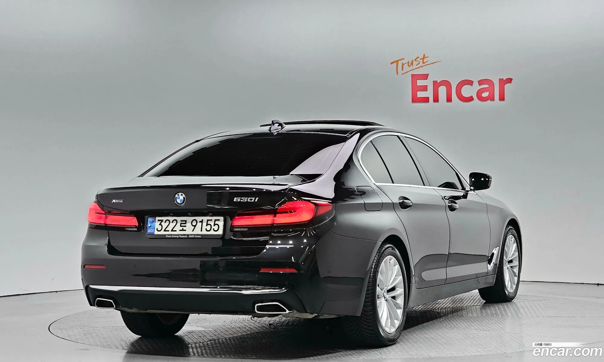 BMW 5 Series G30 530I xDrive Luxury - фотография 264407