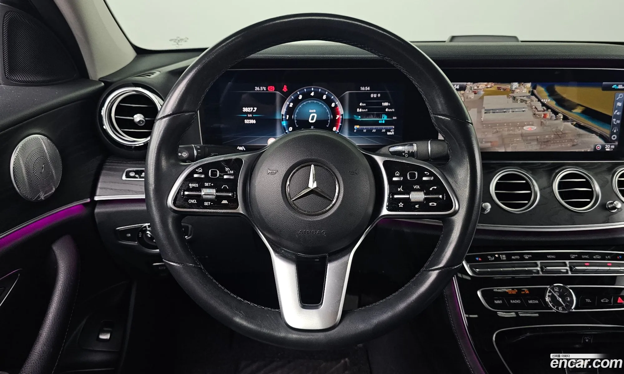 E-Class W213 E300 Avant-Garde - фотография 10899107