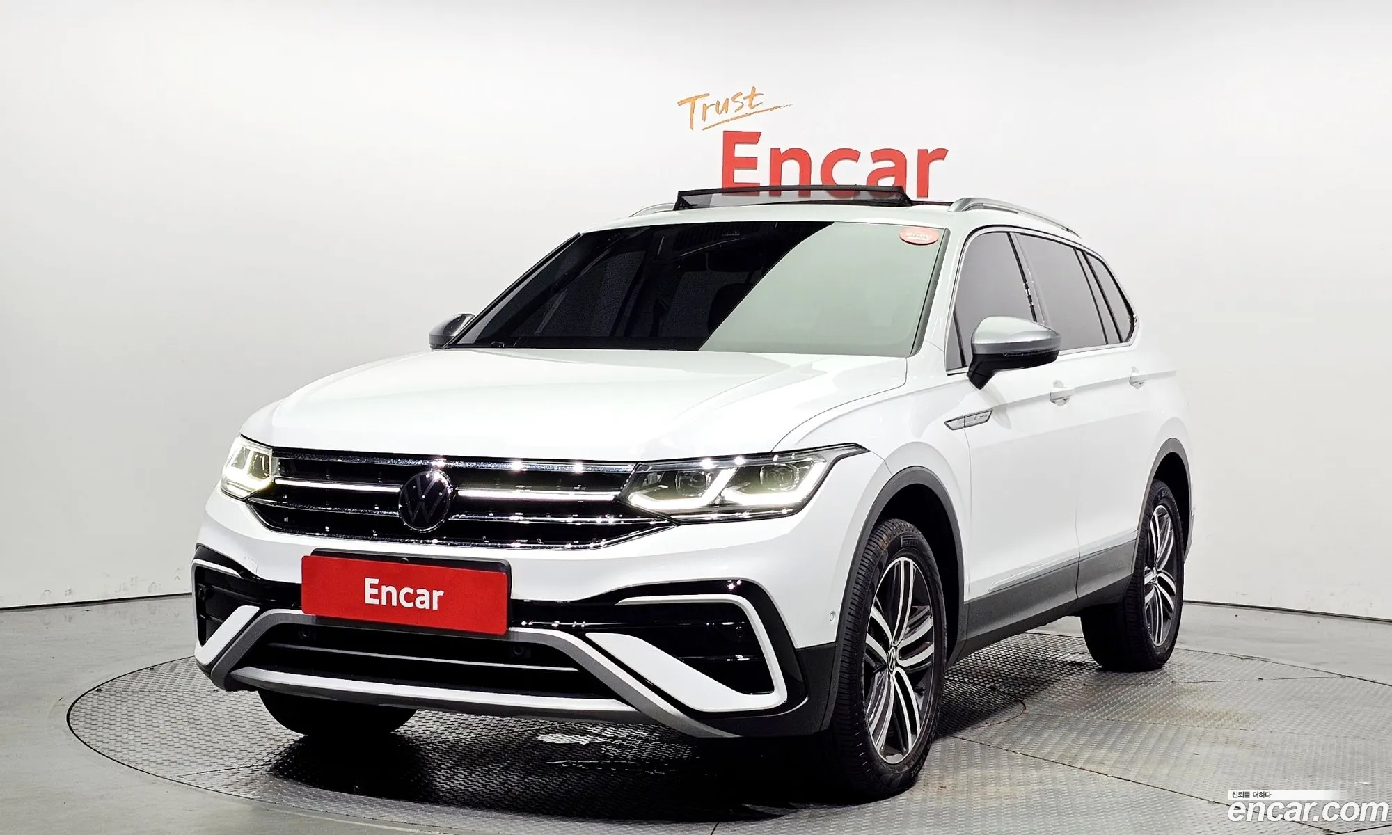 Volkswagen Tiguan Allspace 20 Tsi Prestige - фотография 12470524