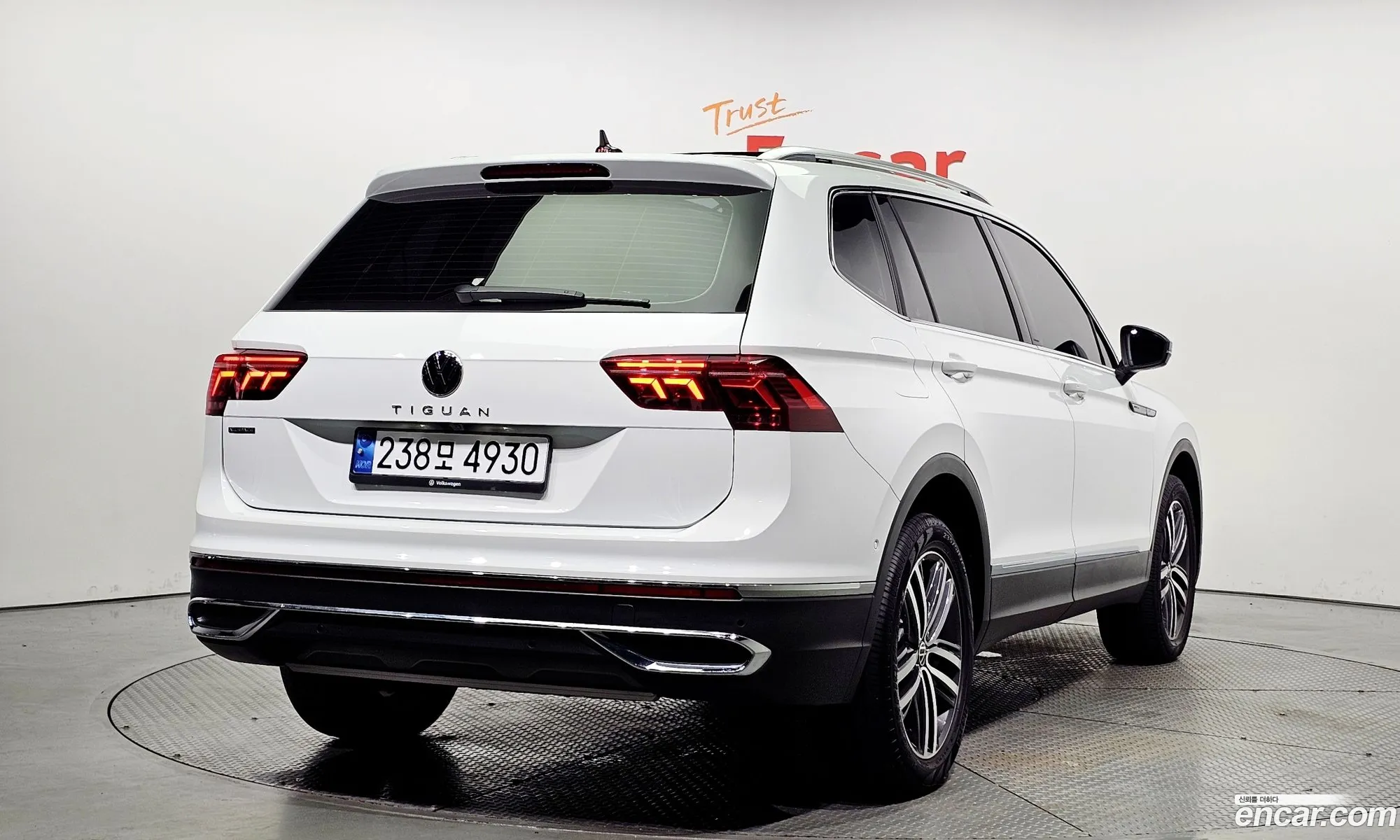 Volkswagen Tiguan Allspace 20 Tsi Prestige - фотография 12470525