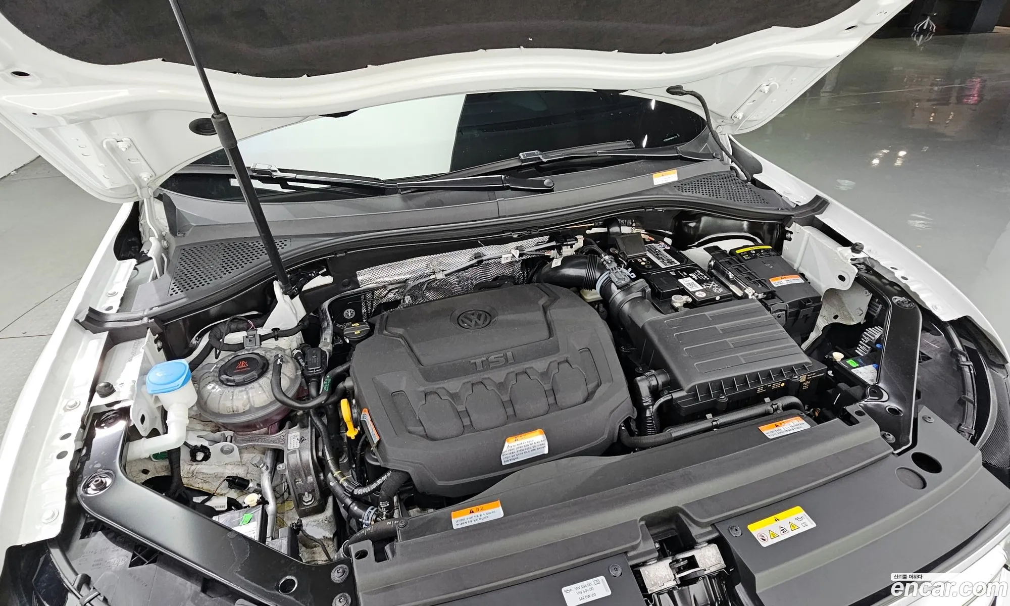 Volkswagen Tiguan Allspace 20 Tsi Prestige - фотография 12470529