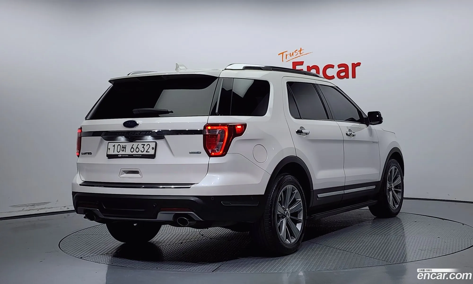 Ford Explorer 23 Limited 4Wd 5Th Generation - фотография 18059631