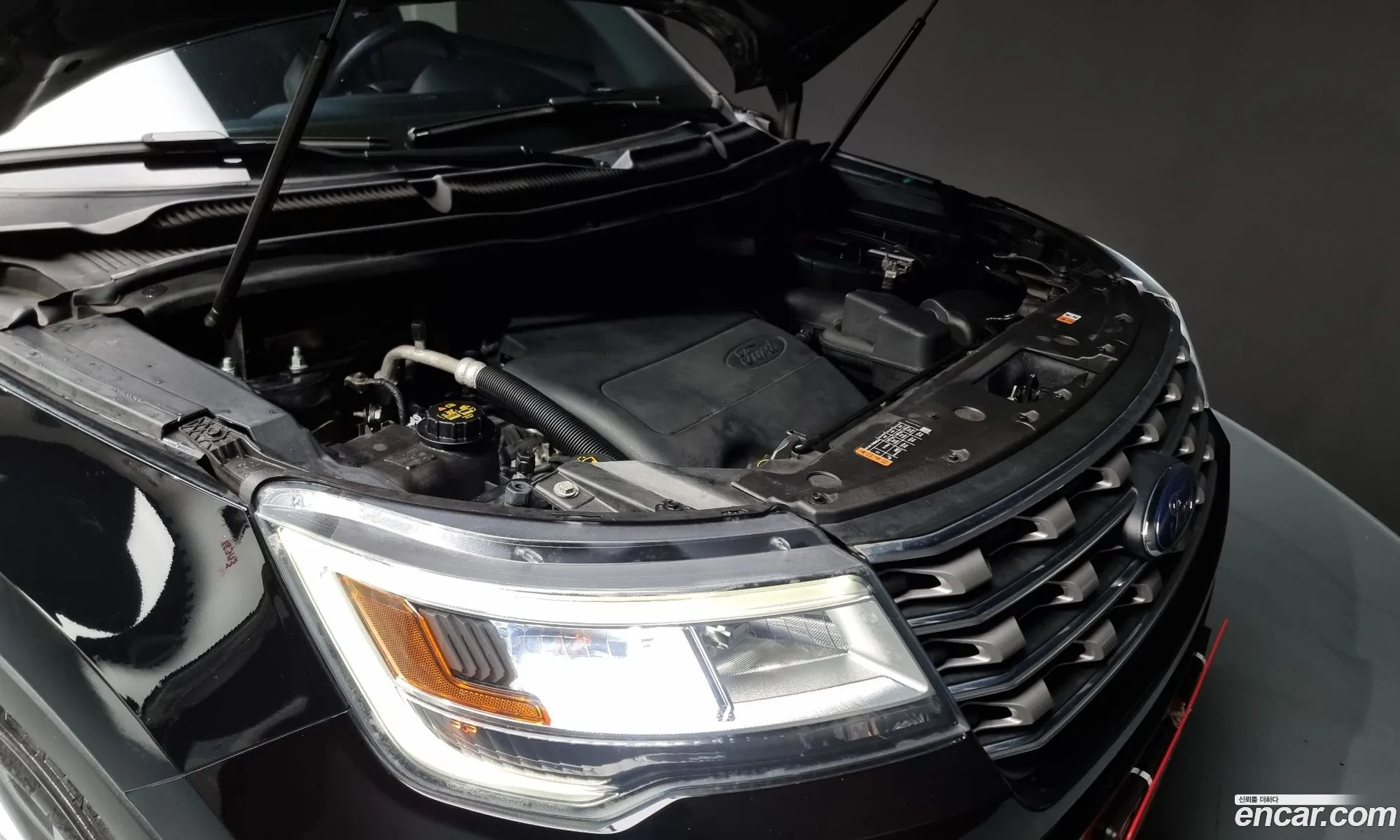 Ford Explorer 35 Limited 4Wd 5Th Generation - фотография 18059623