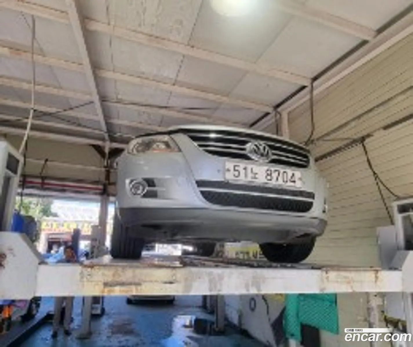 Volkswagen Tiguan 20 Tdi 5N - фотография 12470554