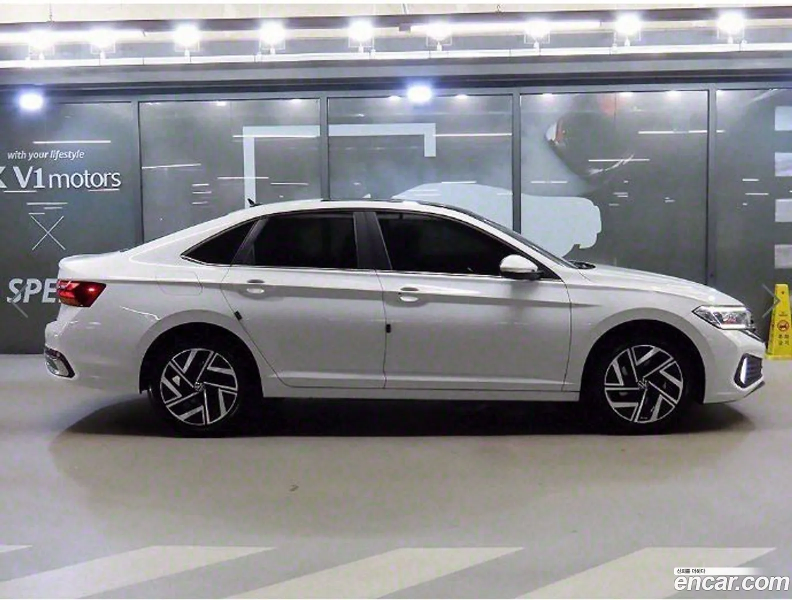 Volkswagen Jetta 7Th Generation 15 Tsi Prestige - фотография 12470550