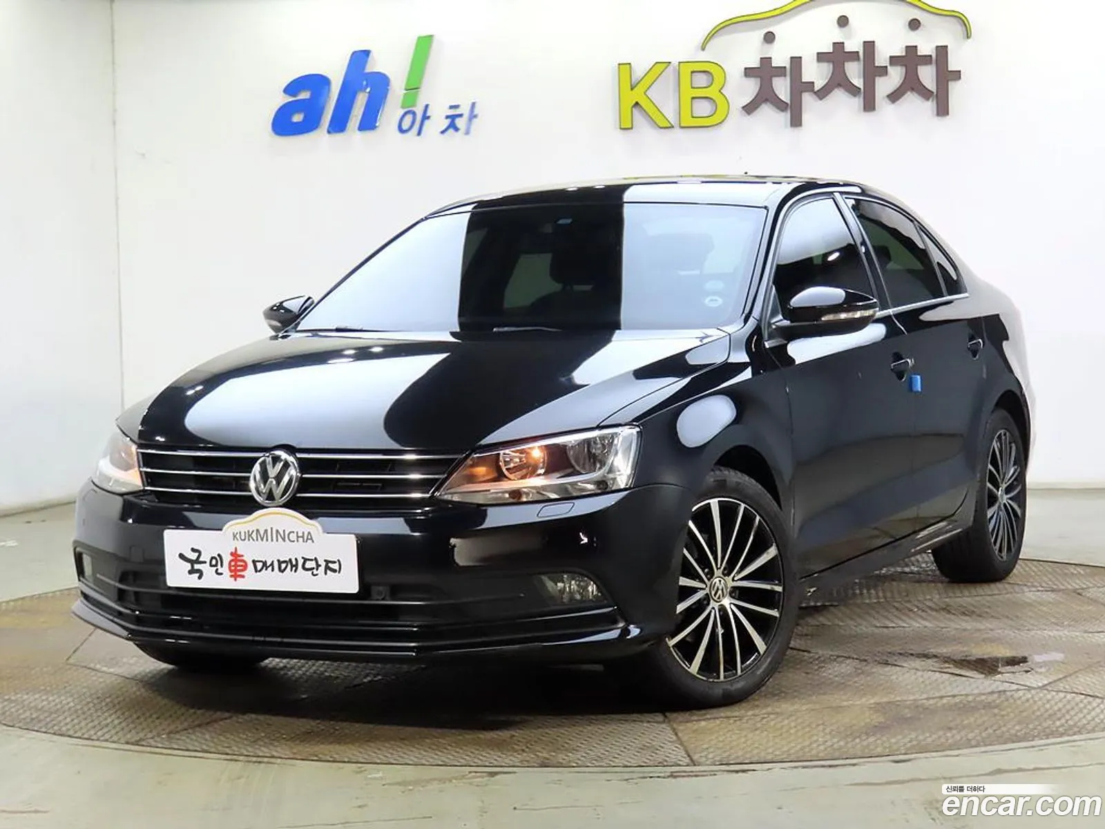 Volkswagen New Jetta 20 Tdi Bluemotion 6Th Generation - фотография 12470536