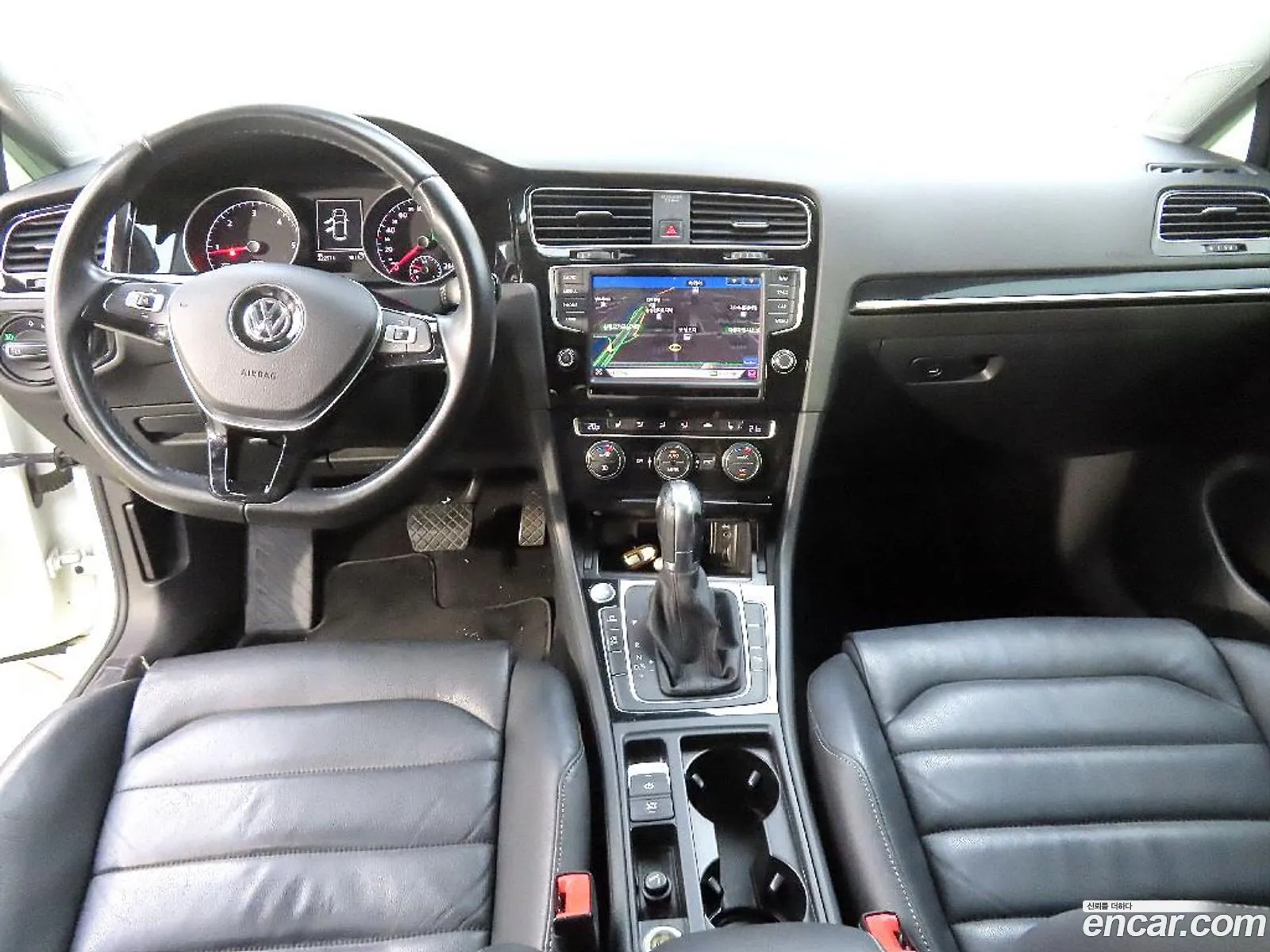 Volkswagen Golf 7Th Generation 20 Tdi Premium - фотография 12470500