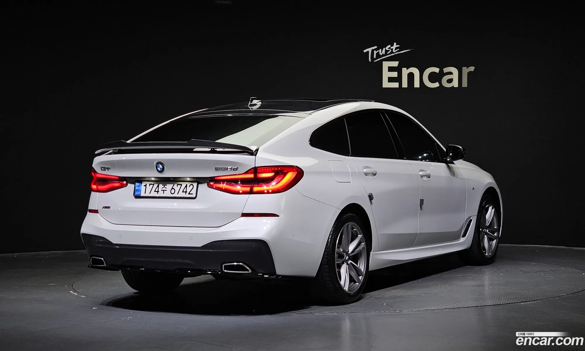 BMW 6 Series Gt G32 620D xDrive M Sports - фотография 12684592