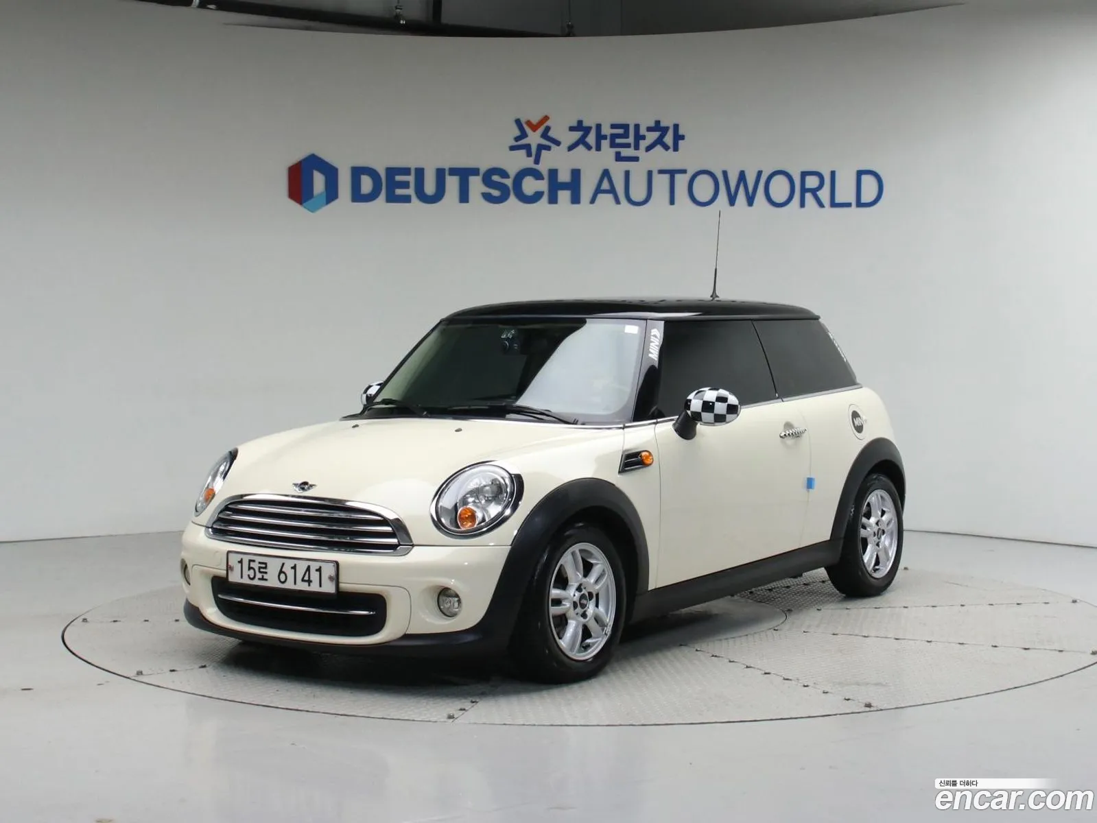 Mini Cooper Se - фотография 851417