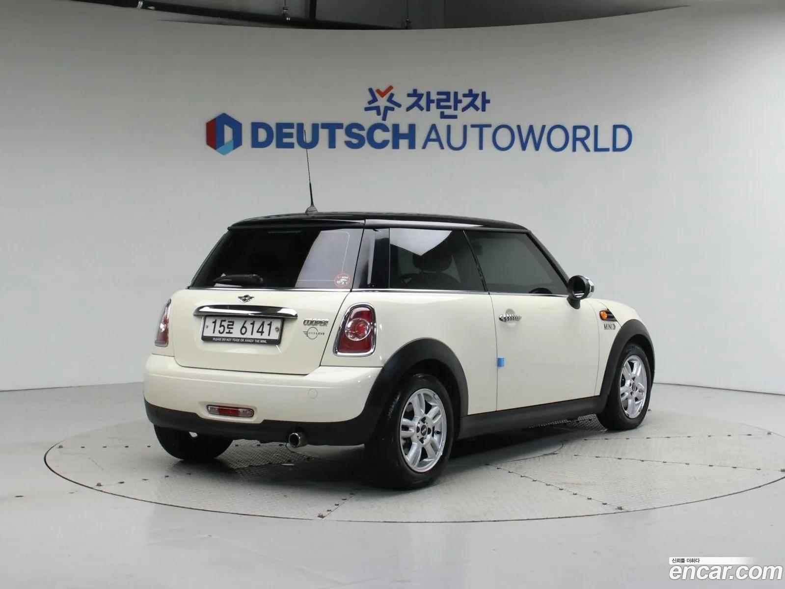 Mini Cooper Se - фотография 851418
