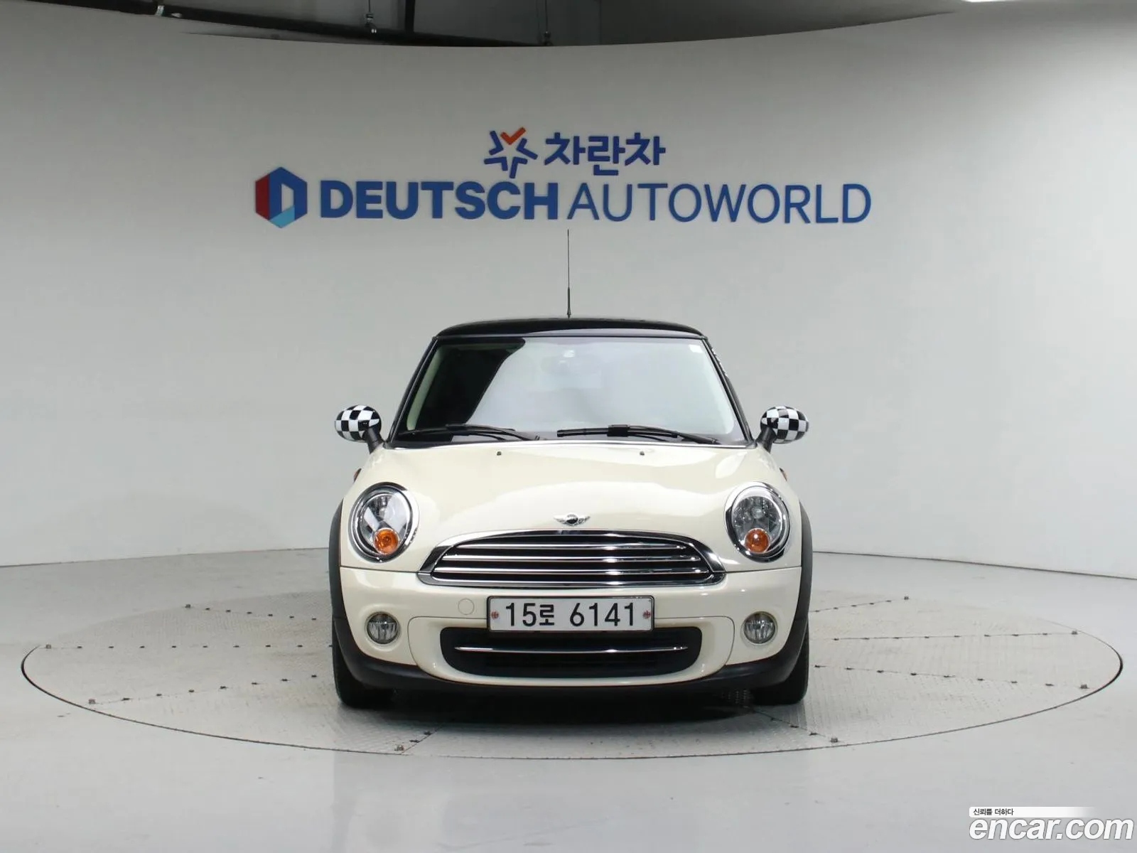Mini Cooper Se - фотография 851419
