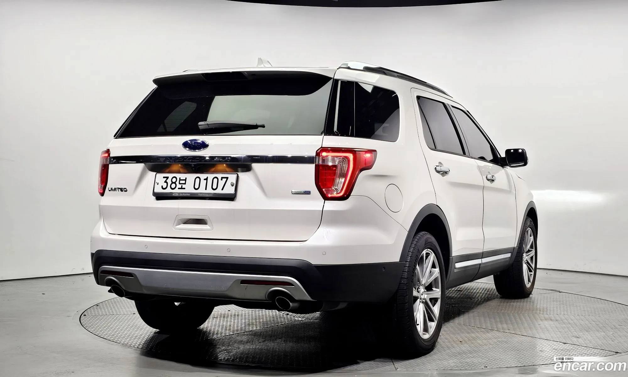 Ford Explorer 23 Limited 4Wd 5Th Generation - фотография 18059594