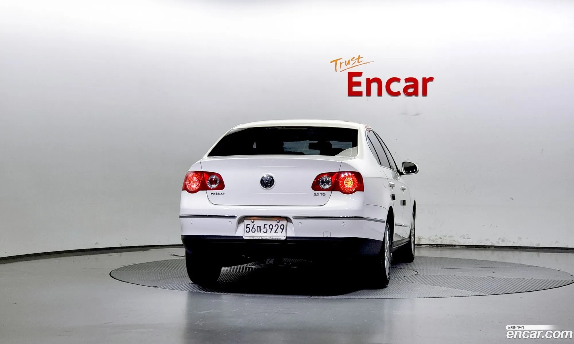Volkswagen New Passat 20 Tdi Comfort B6 - фотография 12438419