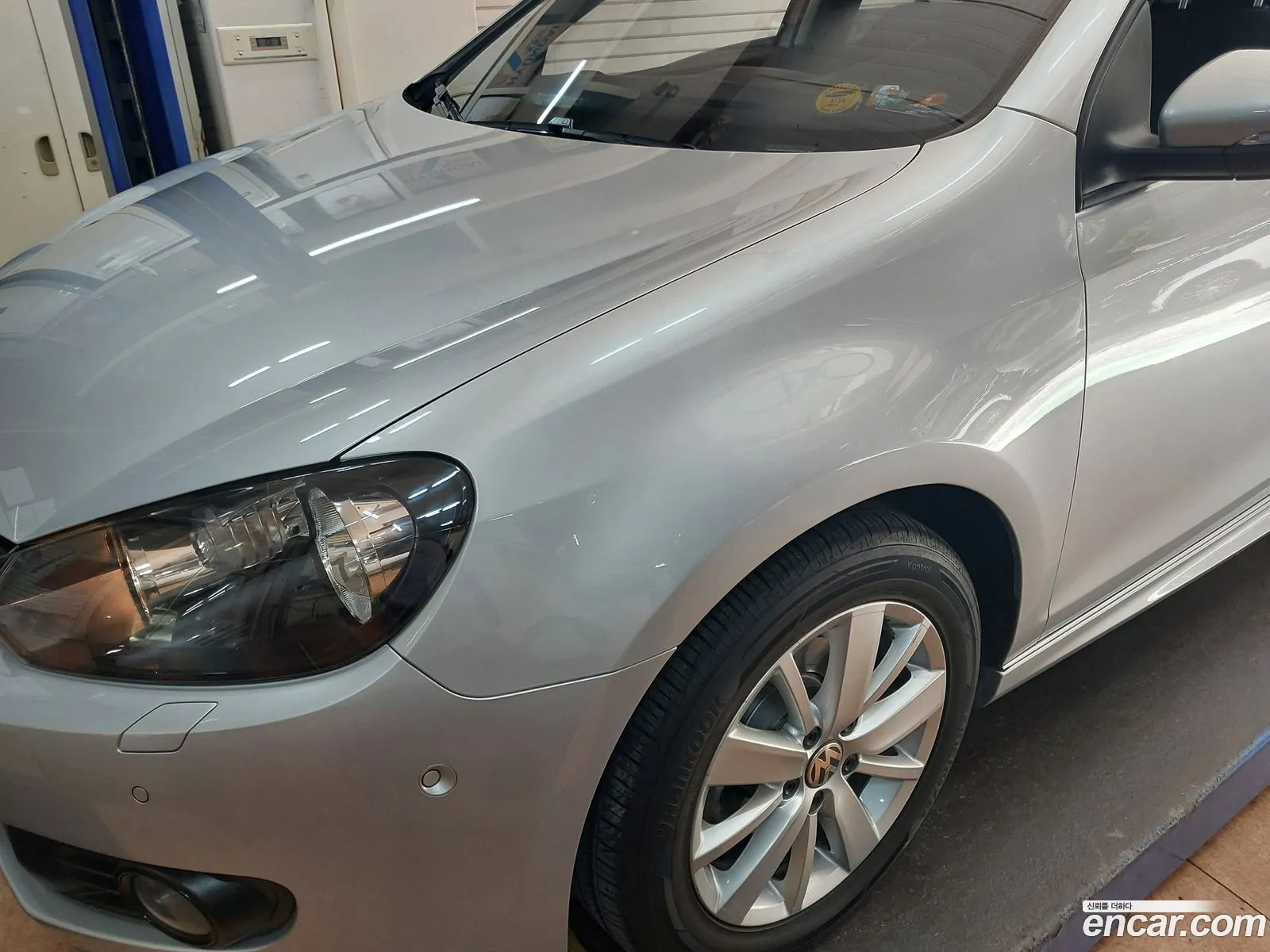 Volkswagen Golf 6Th Generation 16 Tdi Bluemotion Style Edition - фотография 12470487