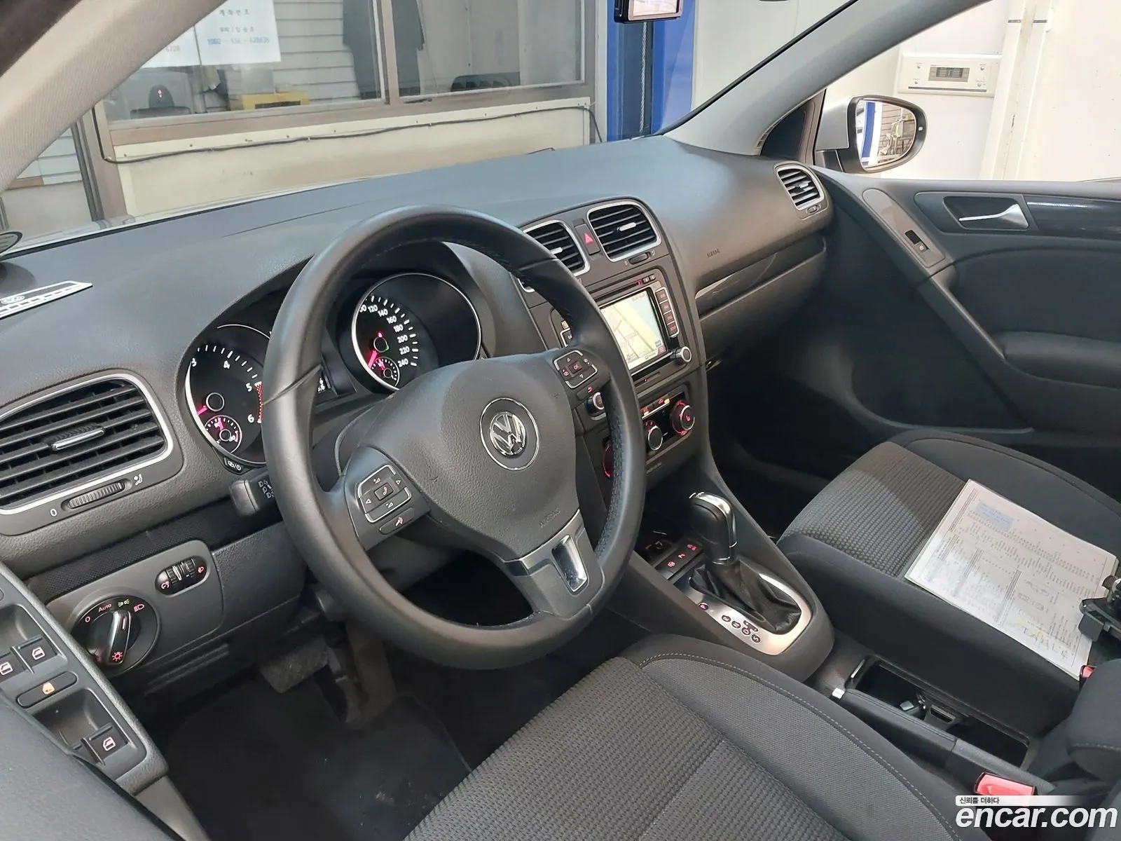 Volkswagen Golf 6Th Generation 16 Tdi Bluemotion Style Edition - фотография 12470488