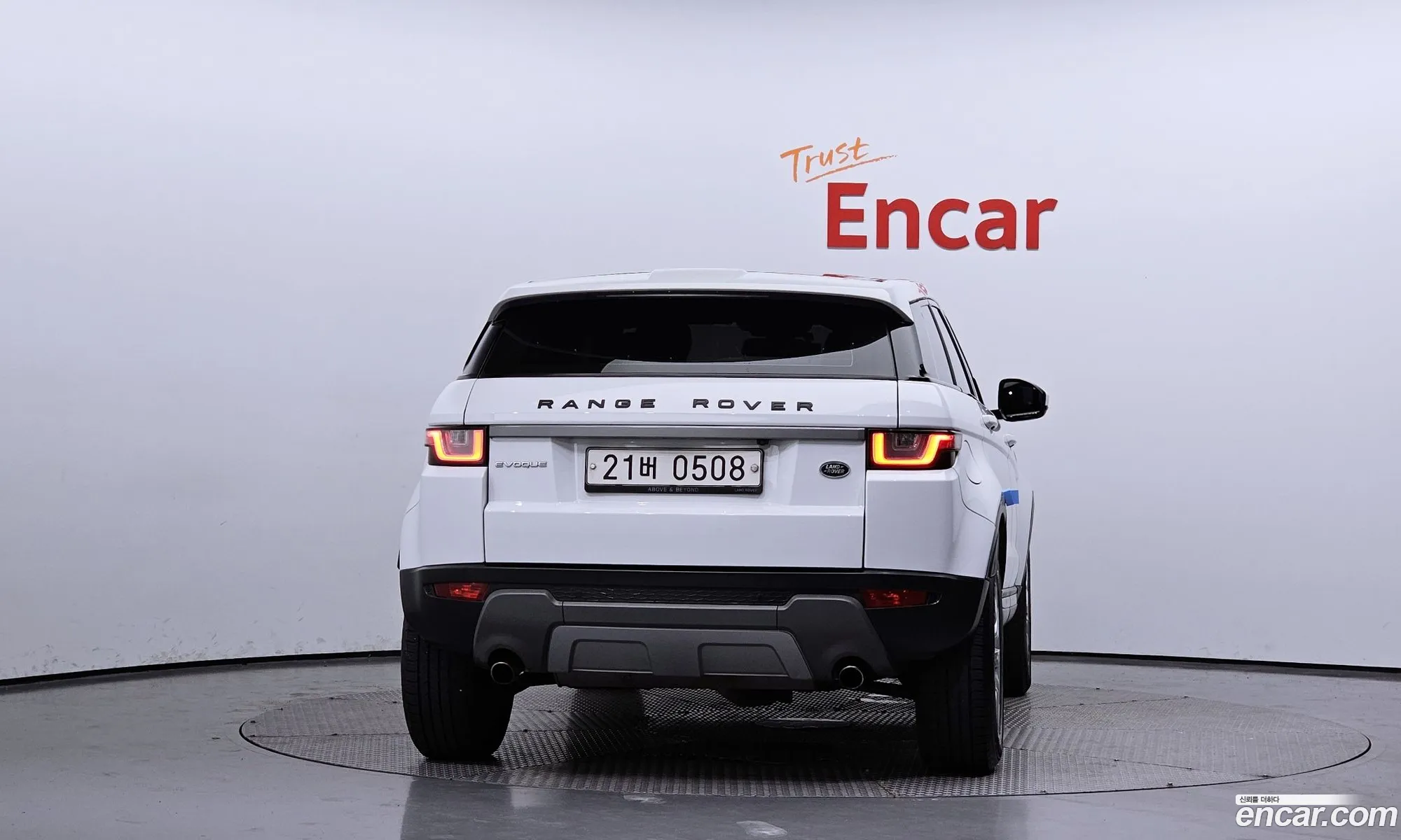 Land Rover Range Rover Evoque 20 Td4 Se - фотография 5196373