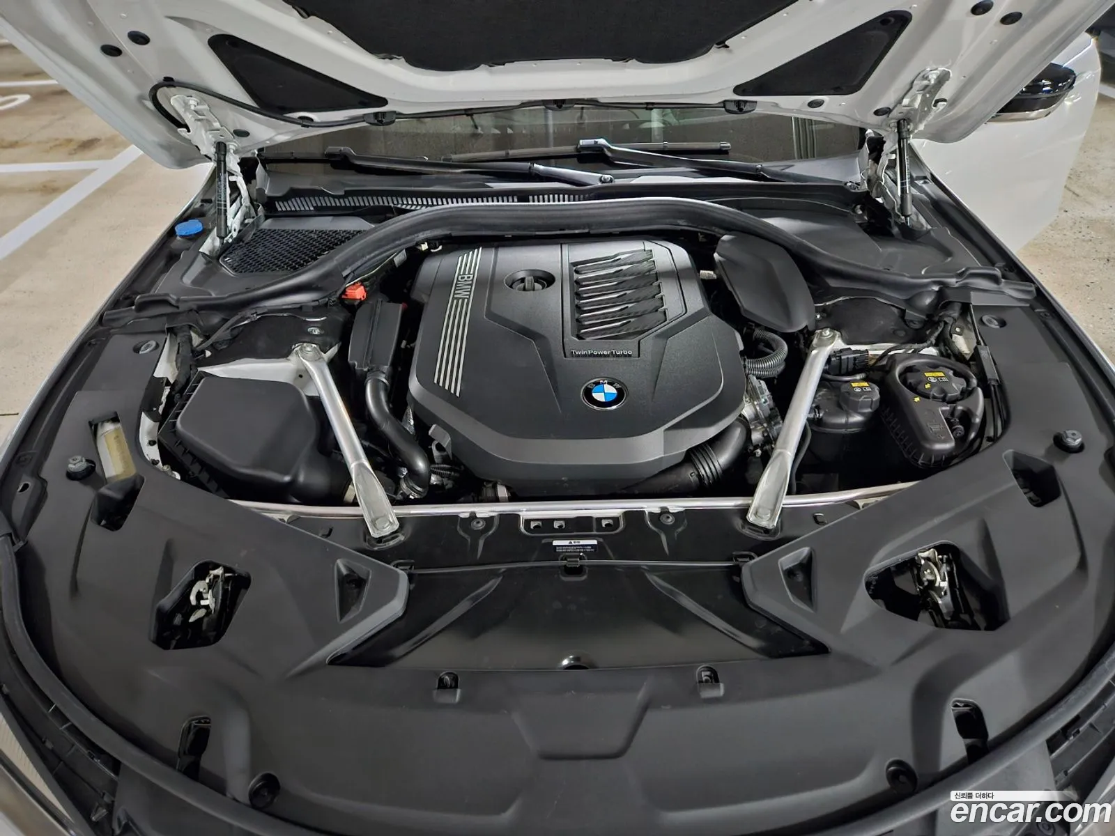 BMW 8 Series G15 840I xDrive M Sports Gran Coupe - фотография 335768