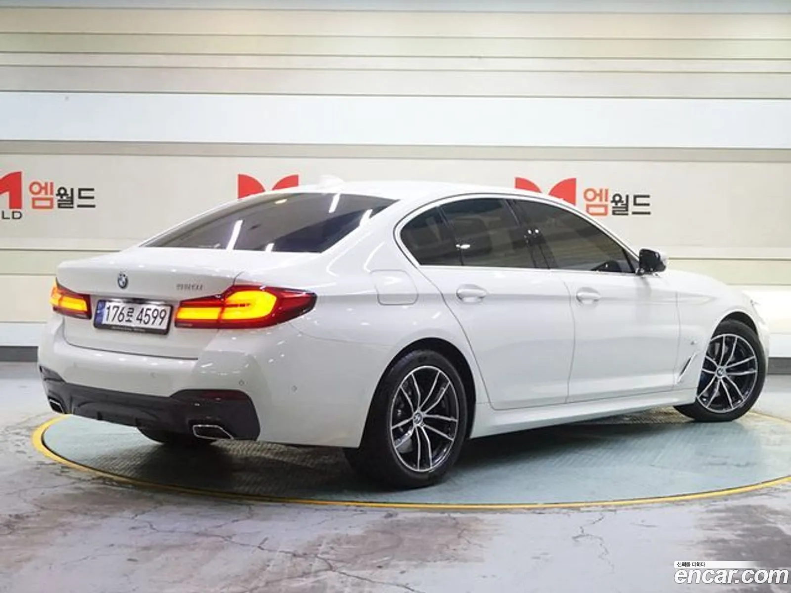 BMW 5 Series G30 520I M Sports - фотография 98297