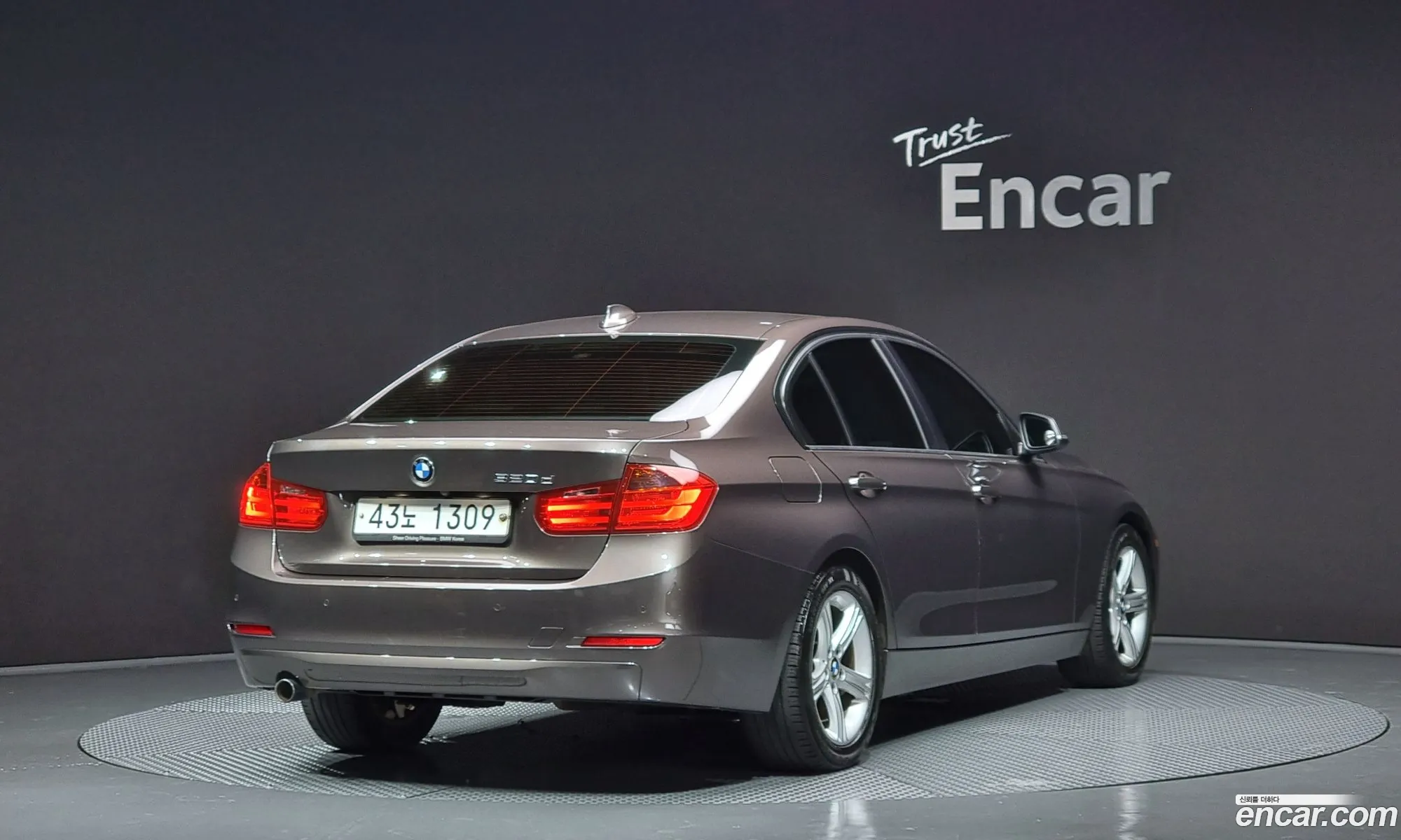 BMW 3 Series F30 320D - фотография 334193