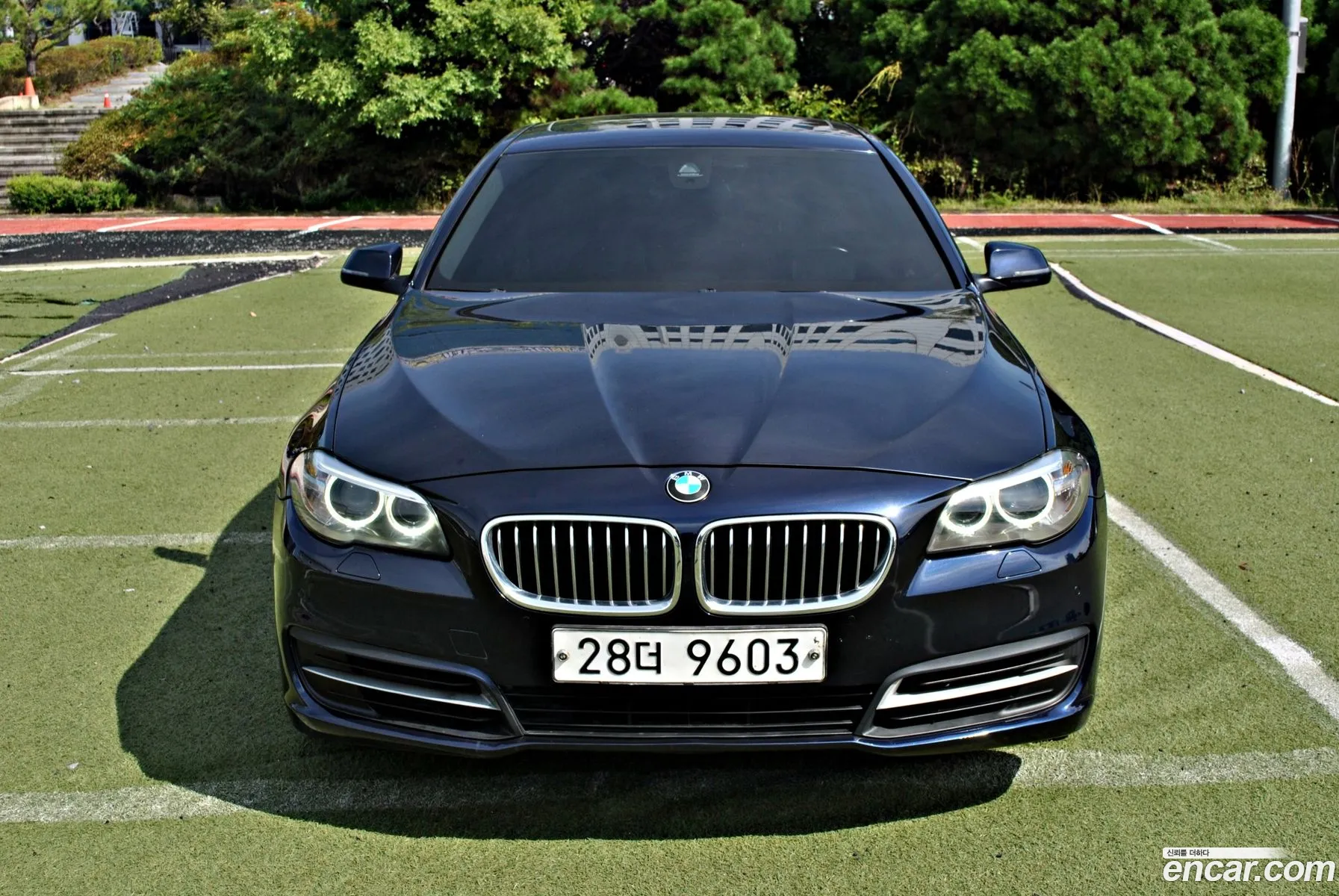 BMW 5 Series F10 520D xDrive - фотография 733892