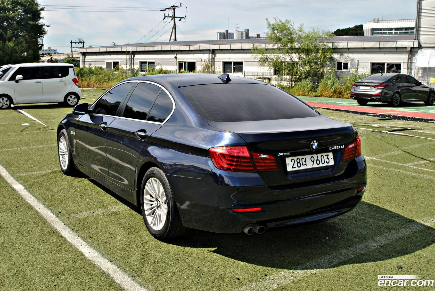 BMW 5 Series F10 520D xDrive - фотография 733895