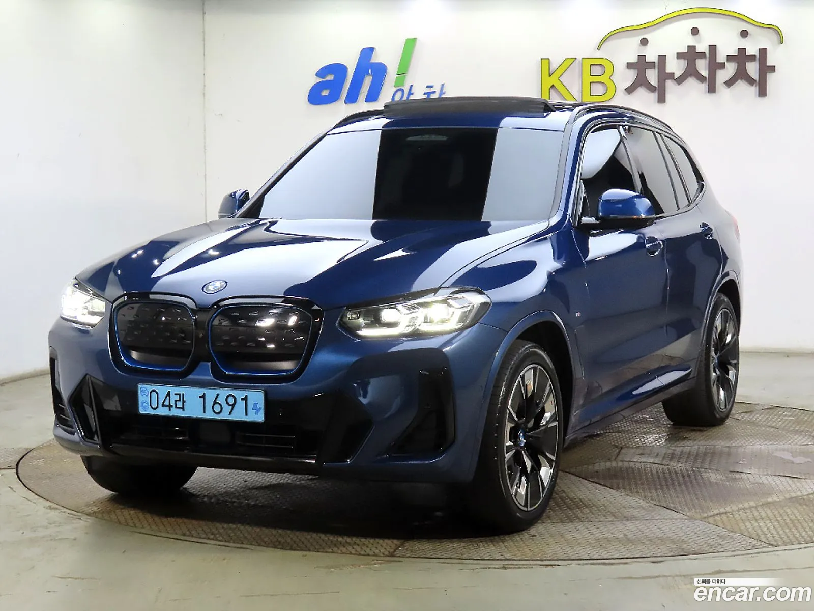 BMW Ix3 M Sport - фотография 334144