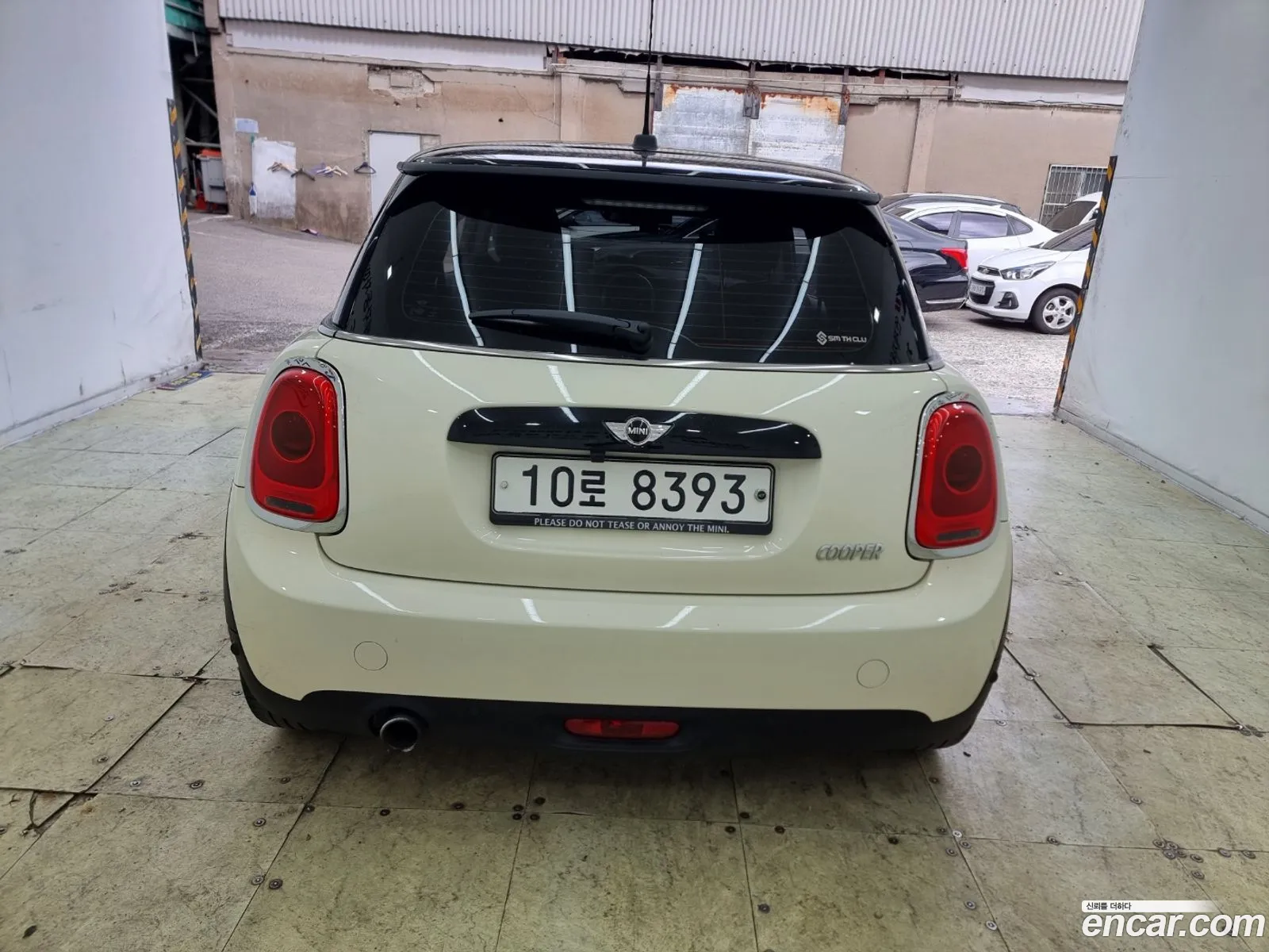 Mini Cooper Basic 3Rd Generation - фотография 10546638